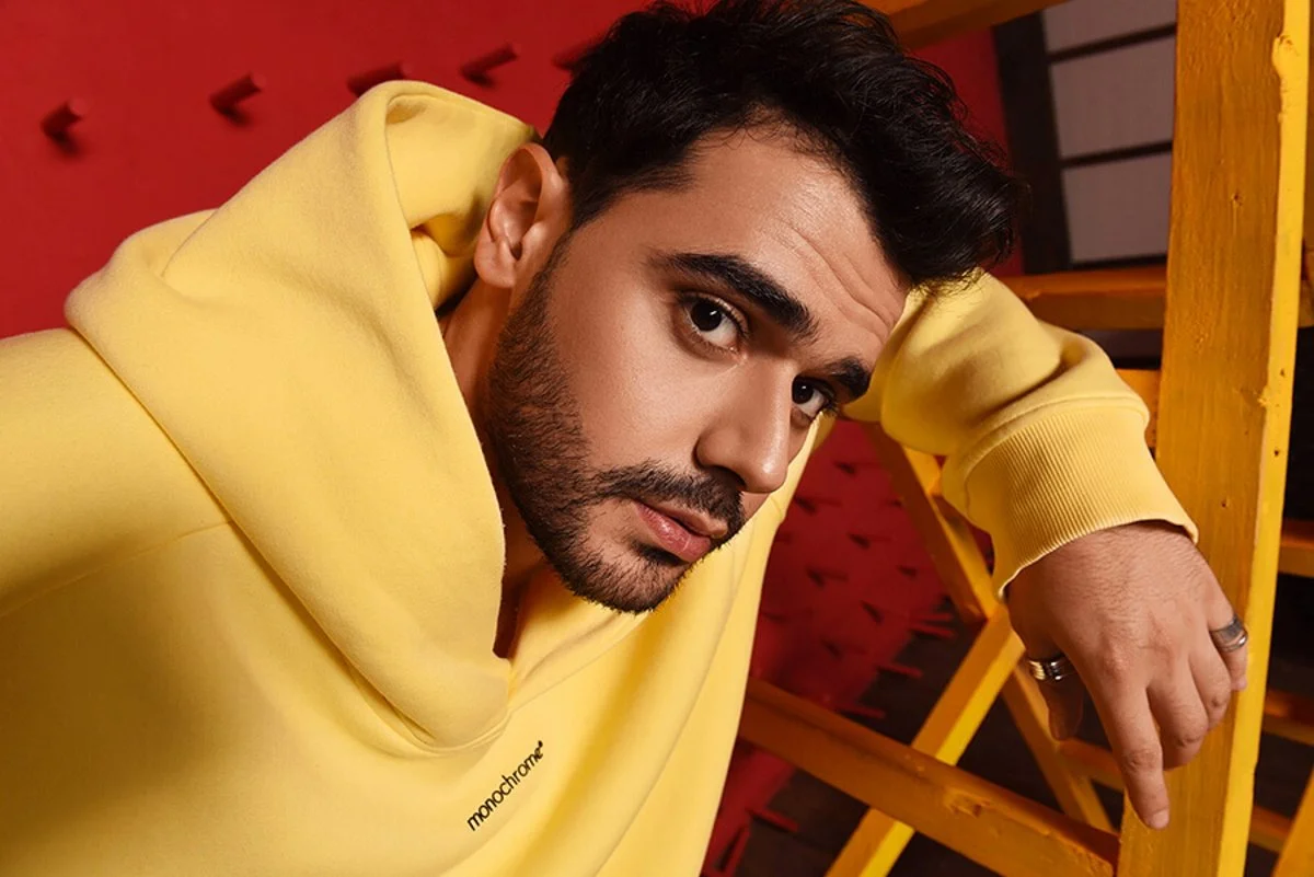 «Кино — дело моей жизни. Оно делает меня счастливым и бесконечно вдохновляет»: интервью с актёром Микаэлом Арамяном