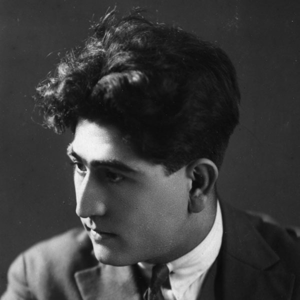 «Retour interdit»: жизнь и книги Никогоса Сарафяна