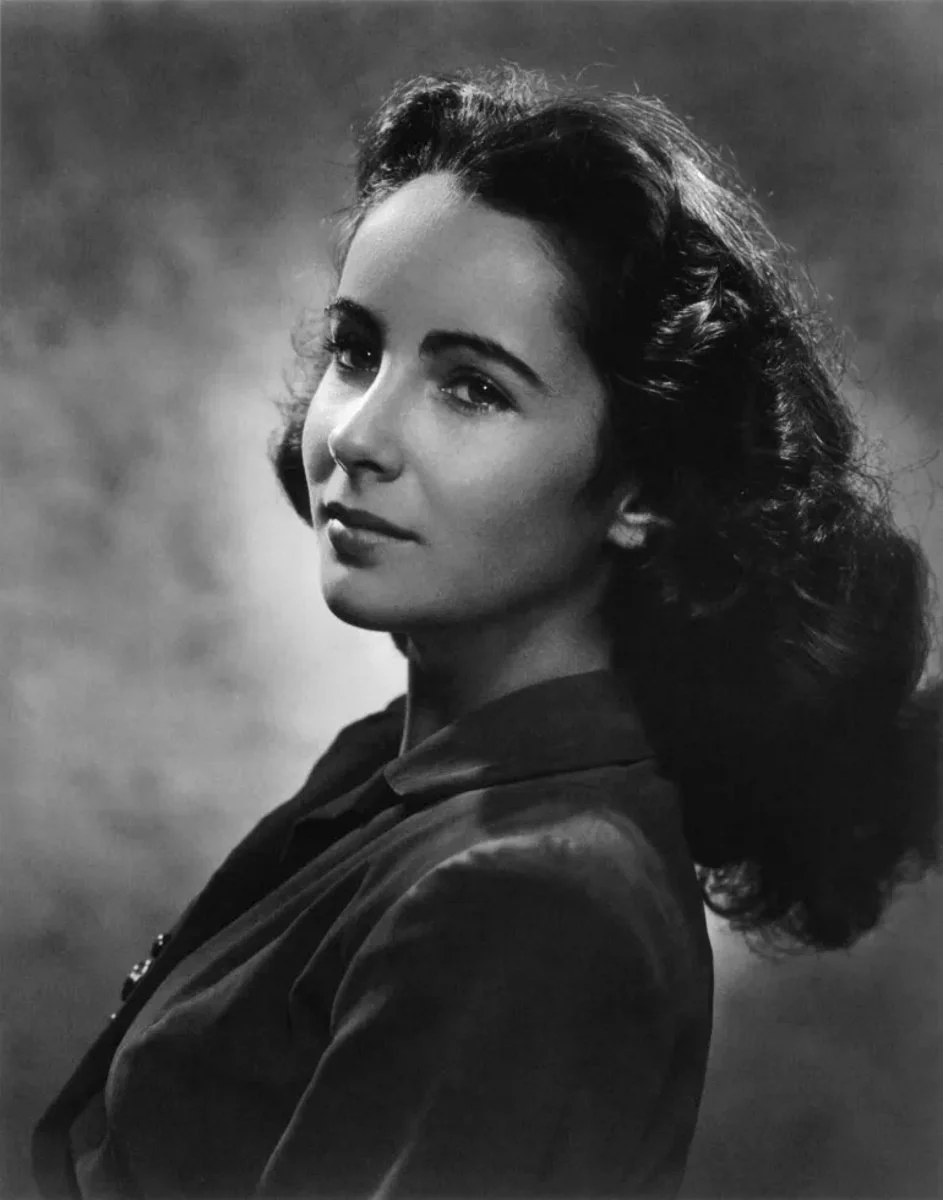 Yousuf-Karsh-Elizabeth-Taylor-1946.jpg