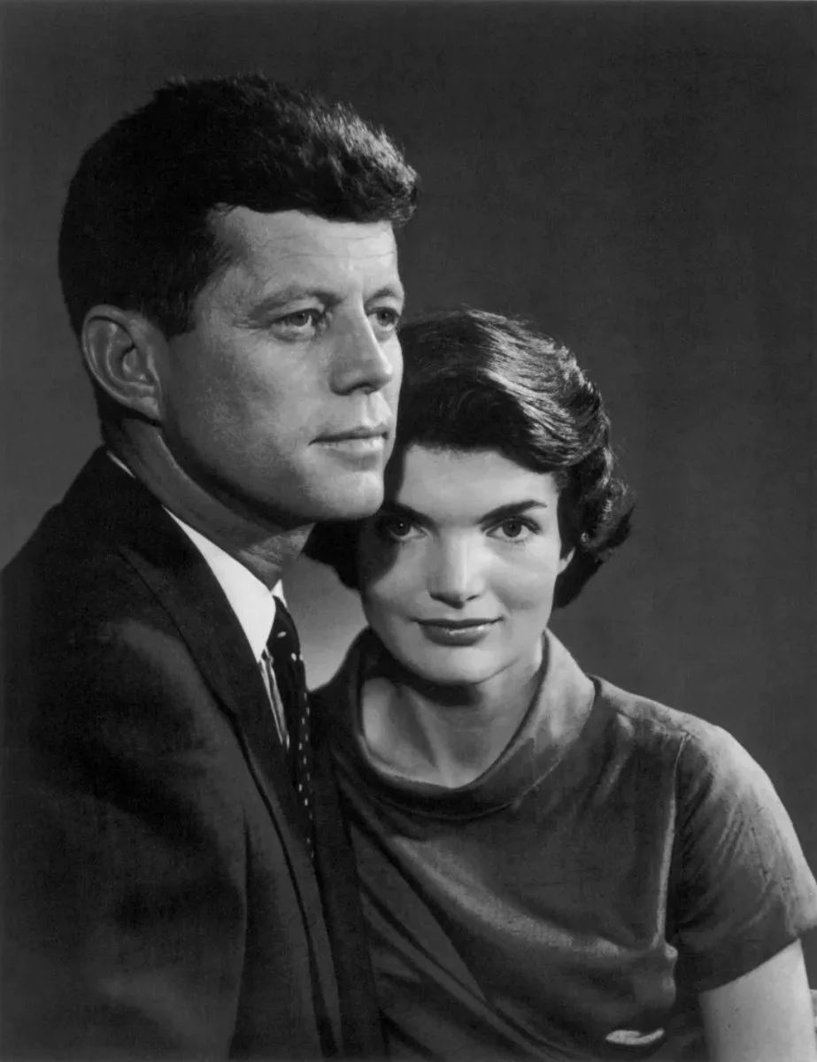 Yousuf-Karsh-John-and-Jackie-Kennedy-1957.jpg