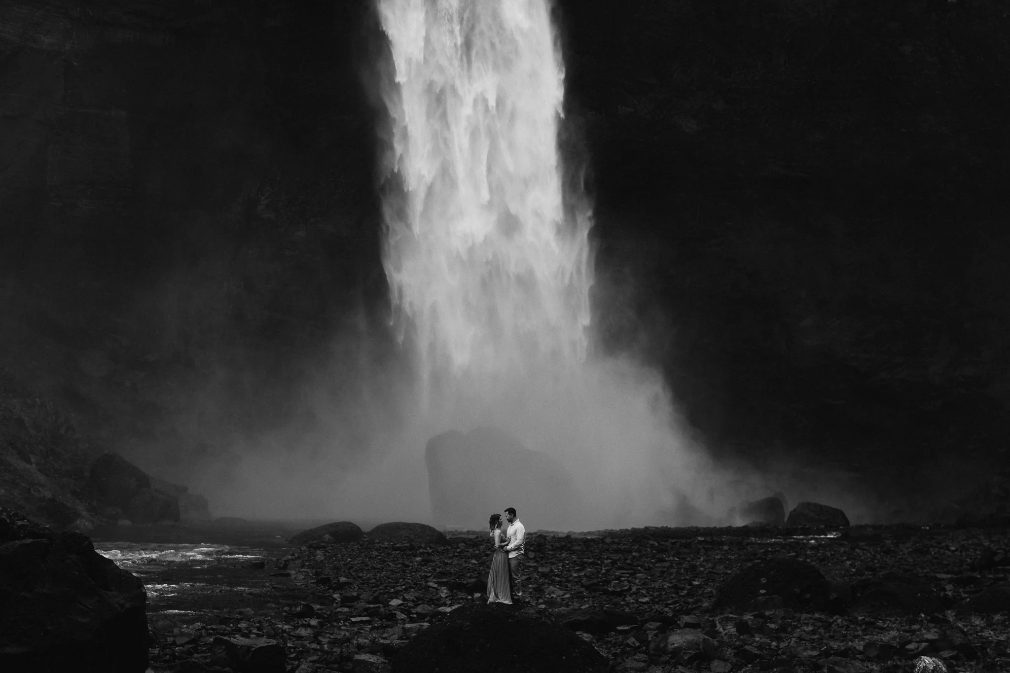 iceland engagement-056.jpg