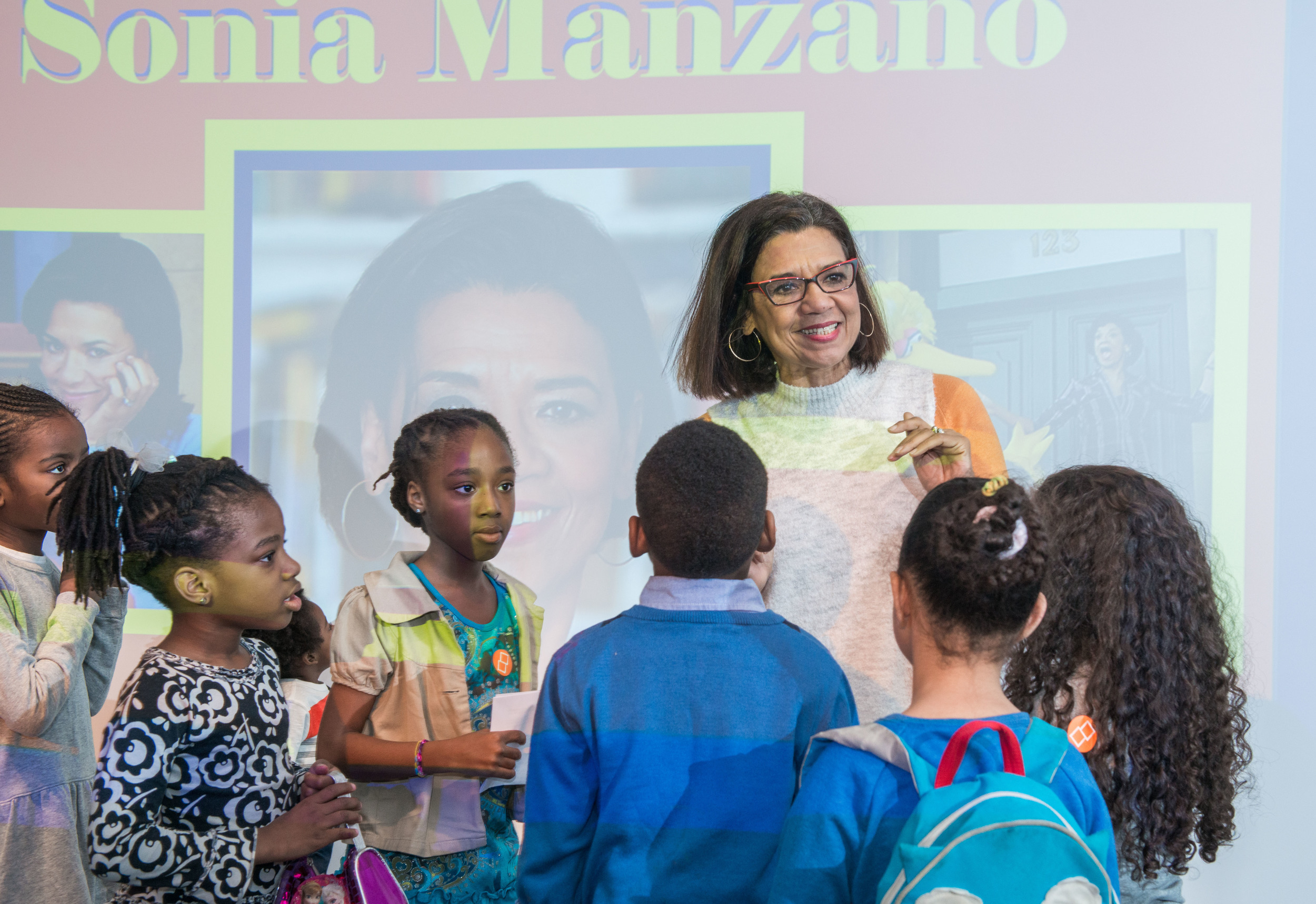 Sonia Manzano presents at the Sugar Hill Children's Museum. 