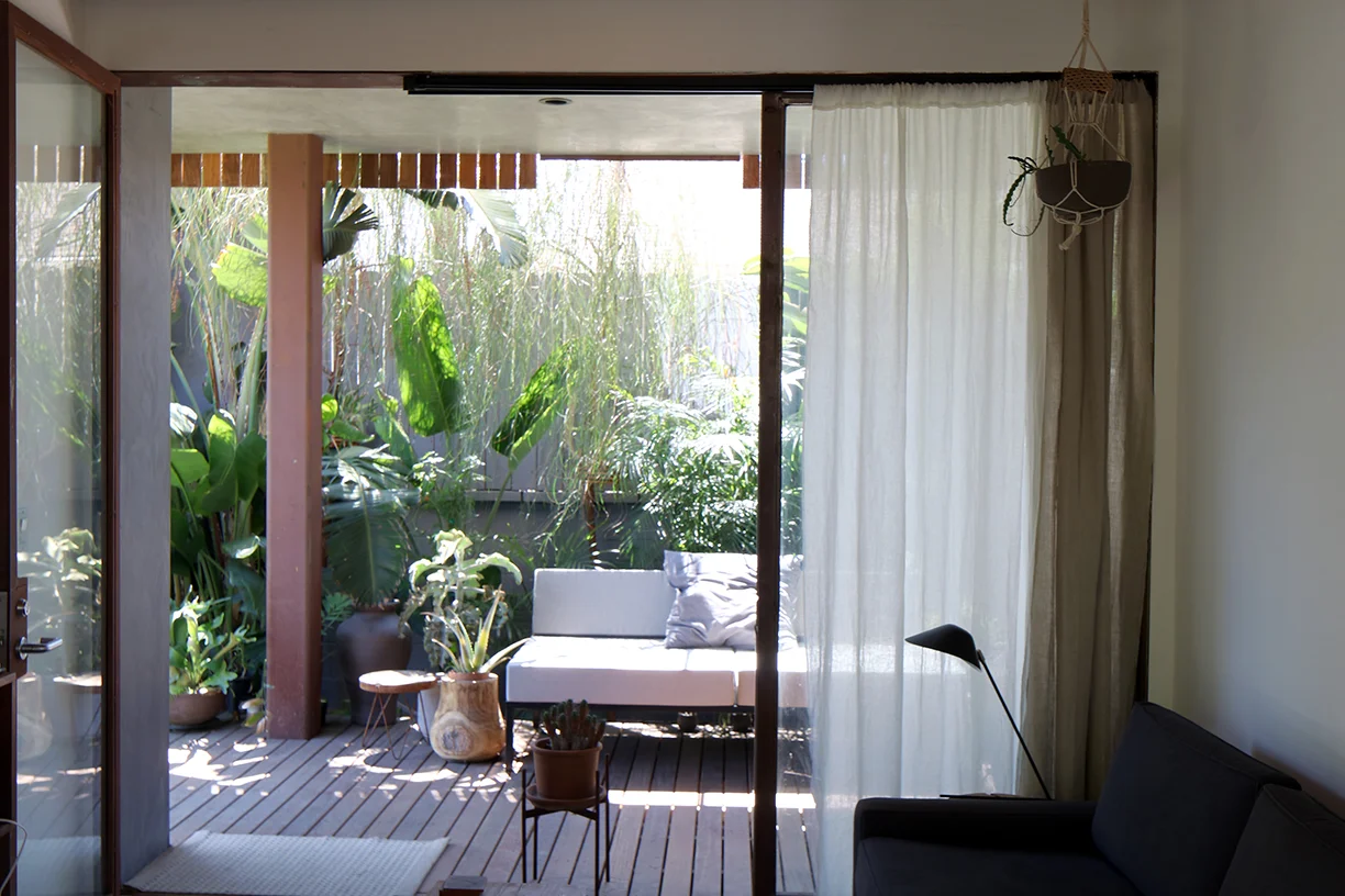 SPD - INT - PATIO copy.jpg