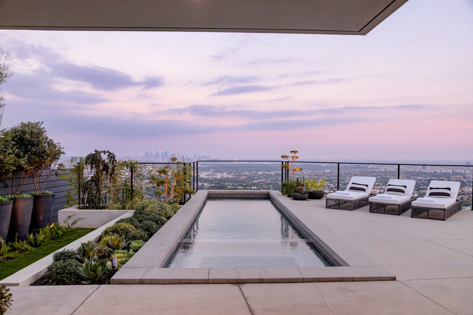 1800 N Crecent Heights-86.jpg