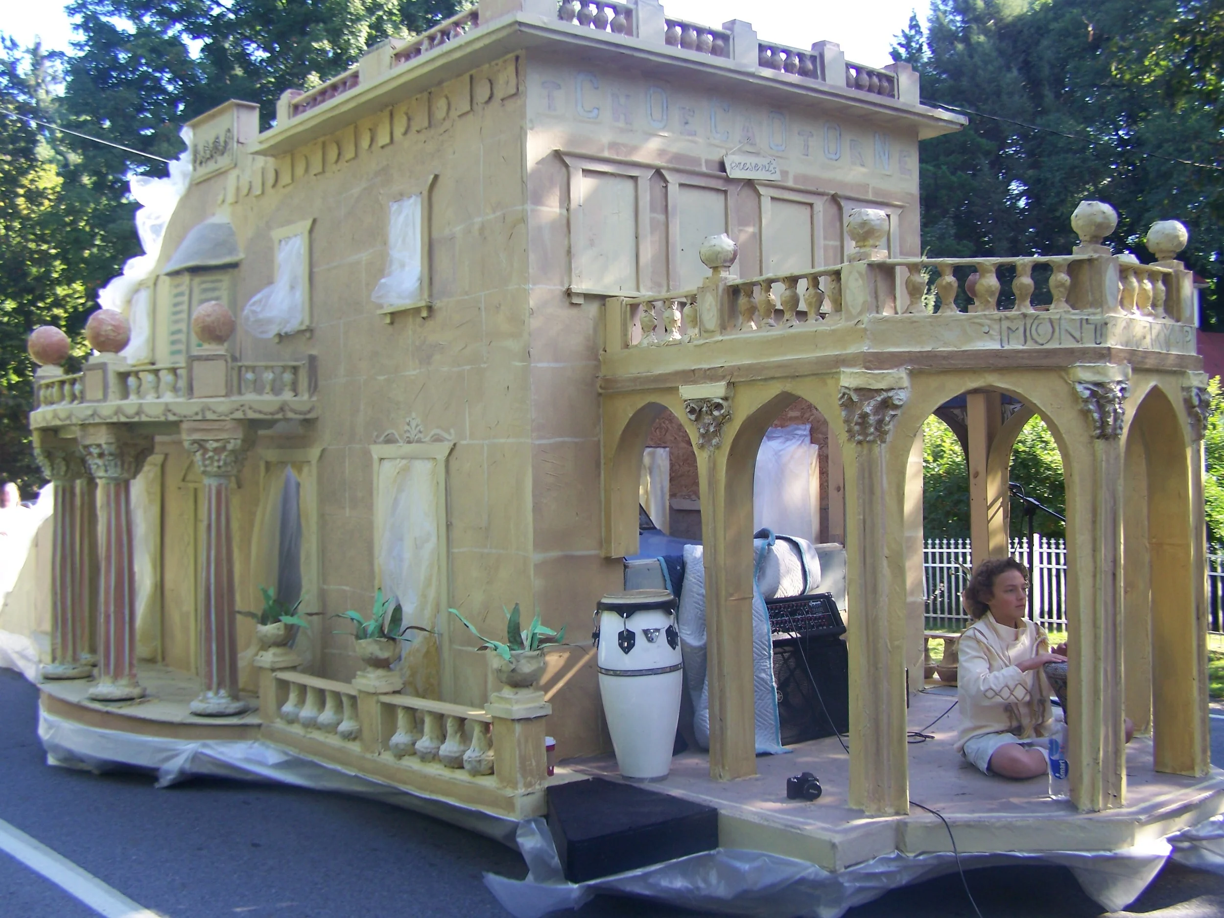 AnaParade 104 1.jpg