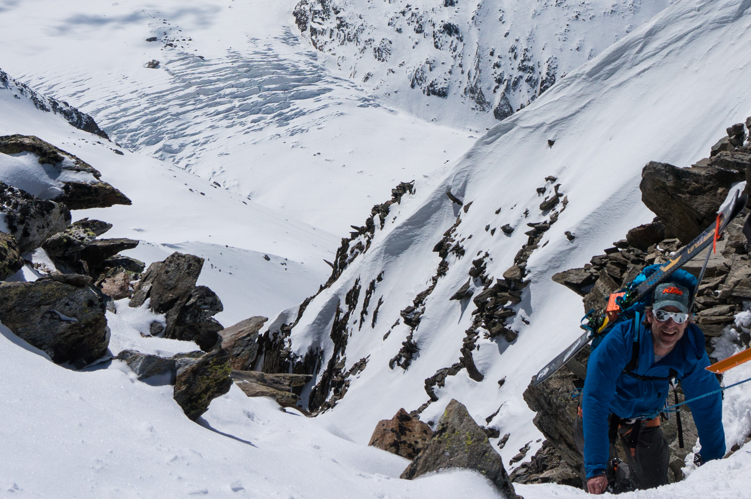 gavin topping out on the col du posson