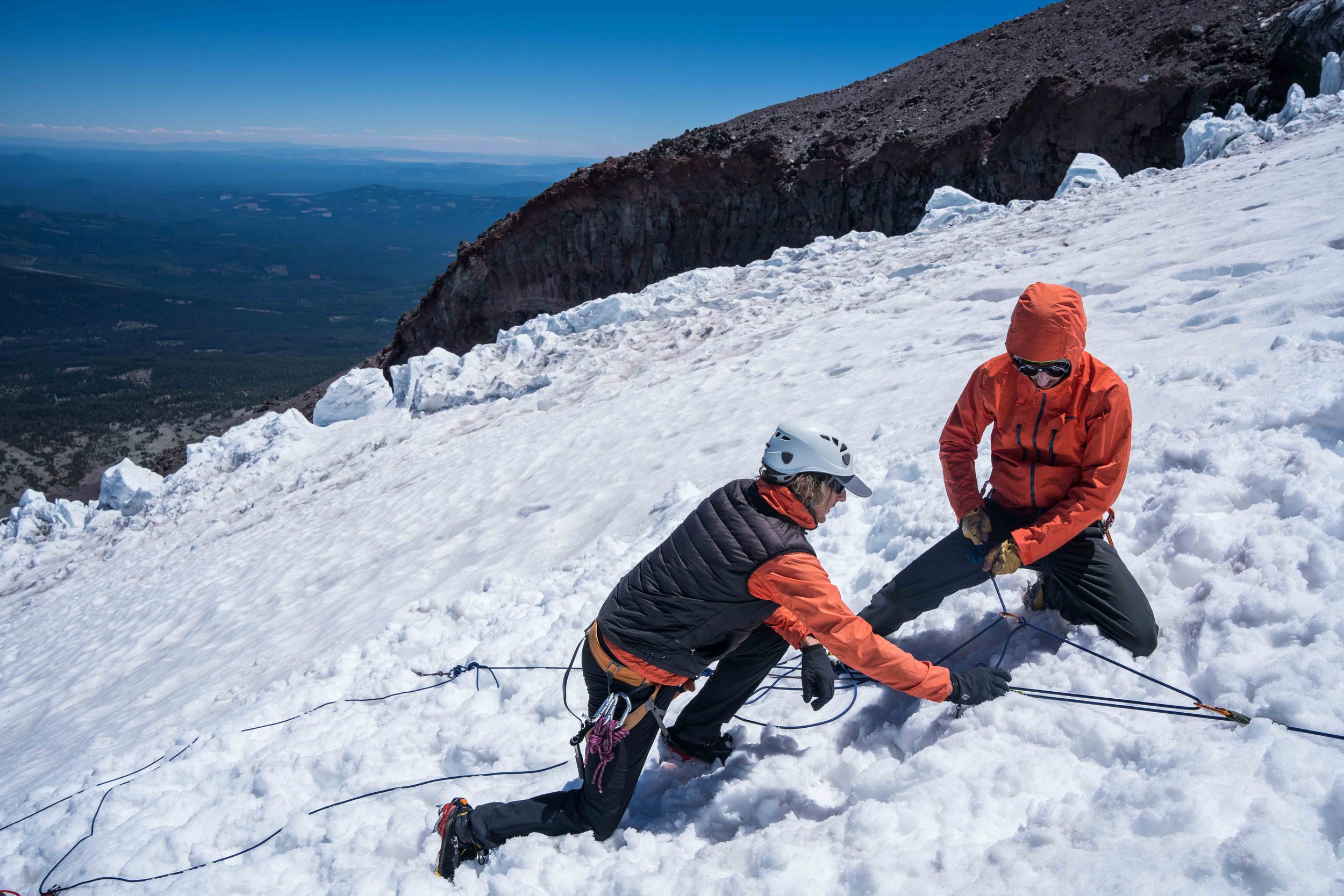 Crevasse rescue hauling system