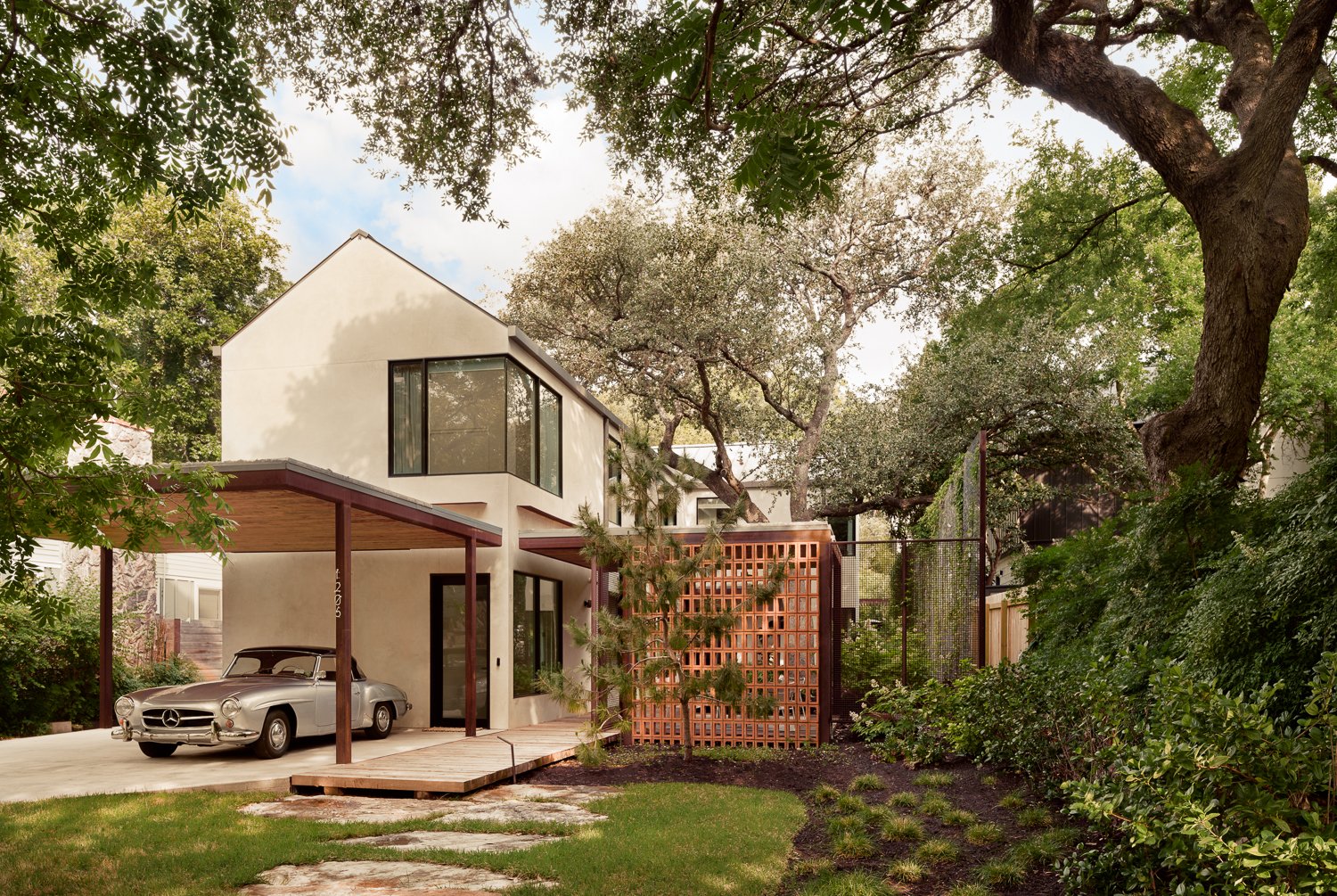 Matt Garcia Design Photography by: Casey Dunn