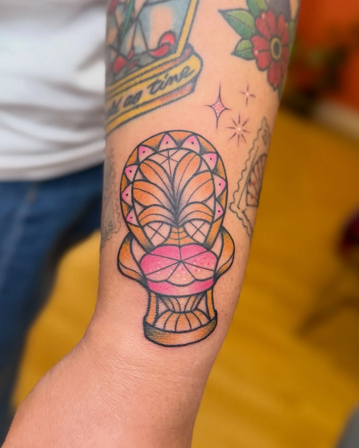 I love peacock chair! Love it love history of it love tattooing it. Thank you Anna for getting this one! 🦚💖