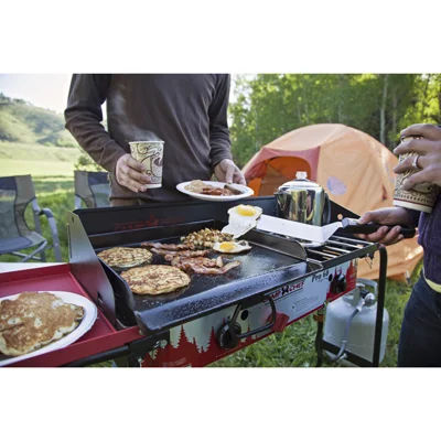 DB60D_camping_2.jpg