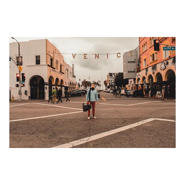 Throwback of @quinndyy in Venice.
Shot on @canon and edited in @Lightroom
.
.
.
.
#venice #california #photography #shootandshare #musician #artist #ca #westcoastbestcoast #portrait