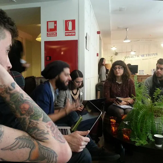 Durante un #tweetvermu.