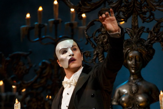 Peter Jöback på Broadway (foto: Joan Marcus)