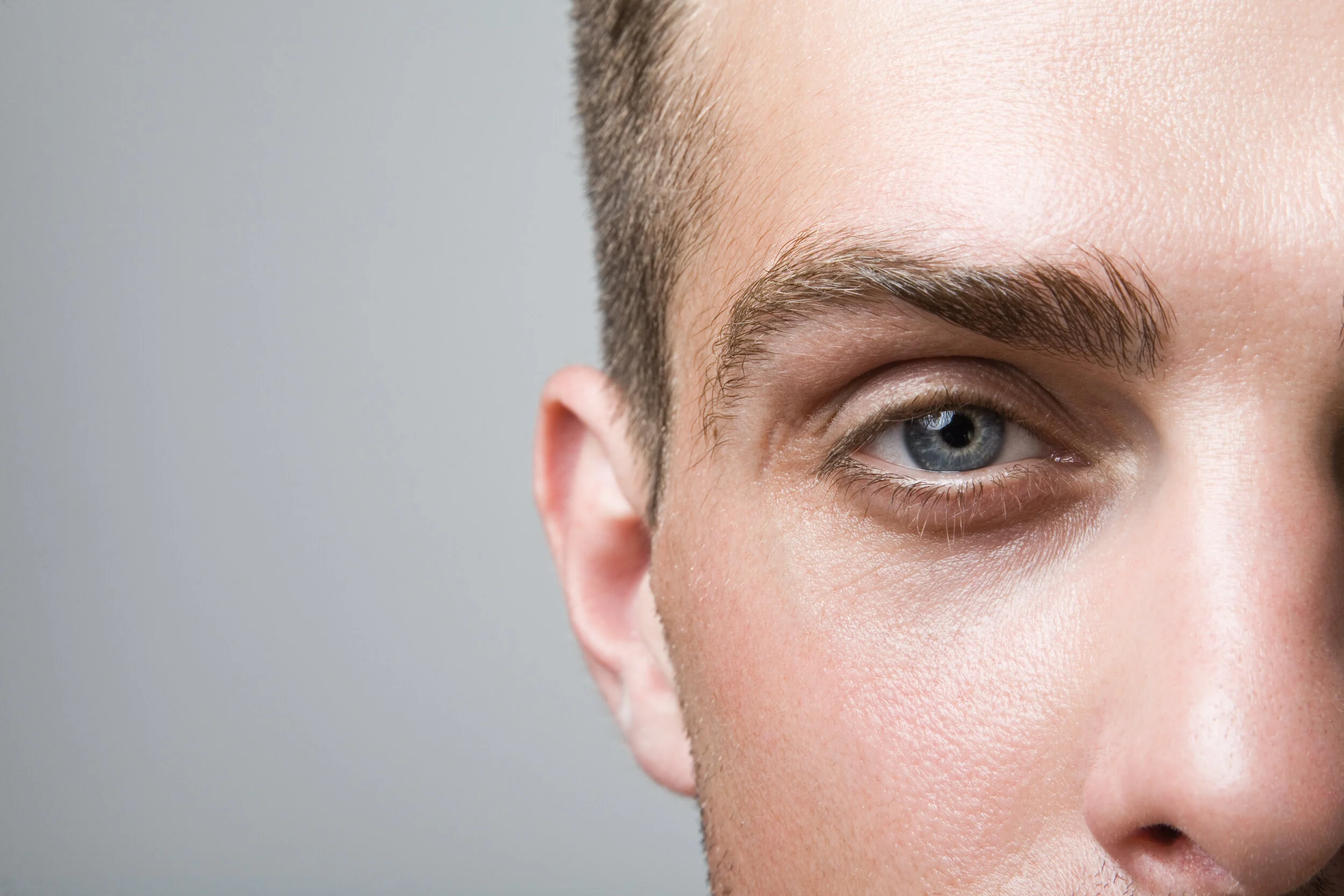 How does skin heal after cryotherapy