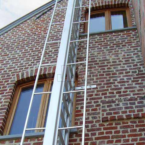Verlengen Verscheidenheid hotel Retractable Fixed Ladder | Platforms and Ladders
