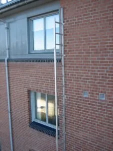 safer-escape-roof-access-fixed-ladder-225x300.jpg