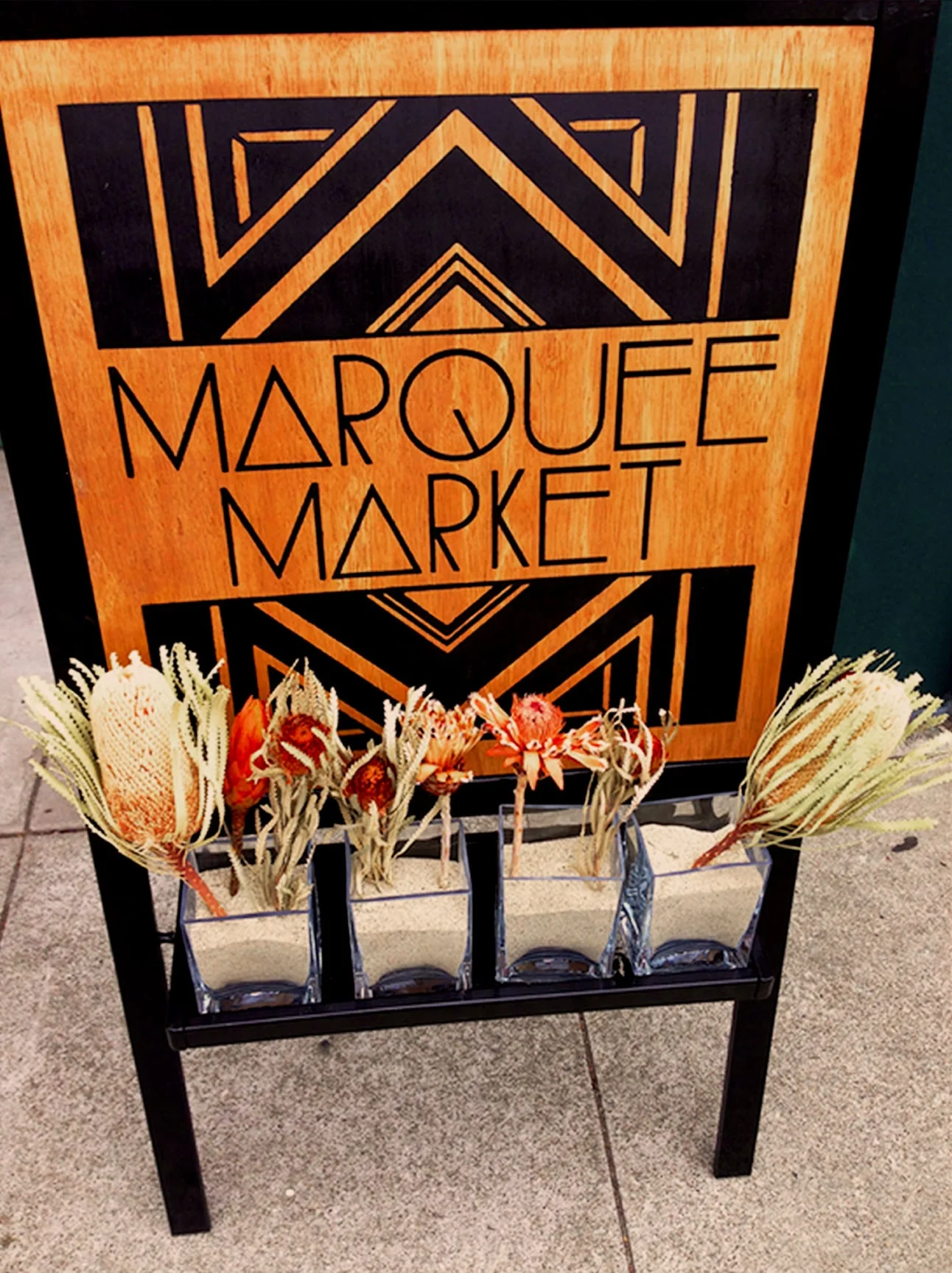 STARCADE DESIGNS & PRINT PRODUCTION FOR MARQUEE SALON / SCREEN-PRINTED DOUBLE-SIDED SIGNAGE FOR MARQUEE MARKET .