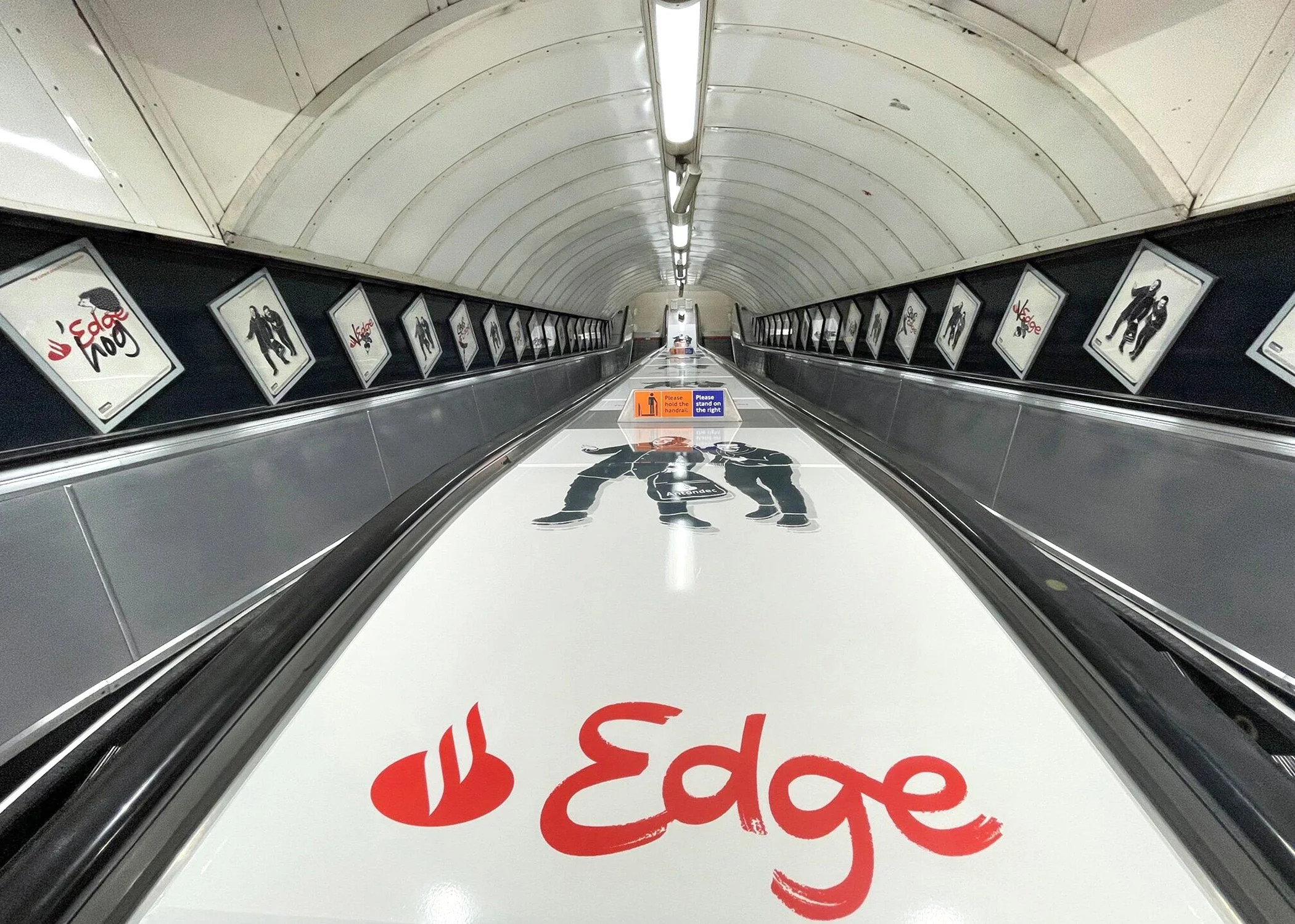 OXFORD CIRCUS.jpg