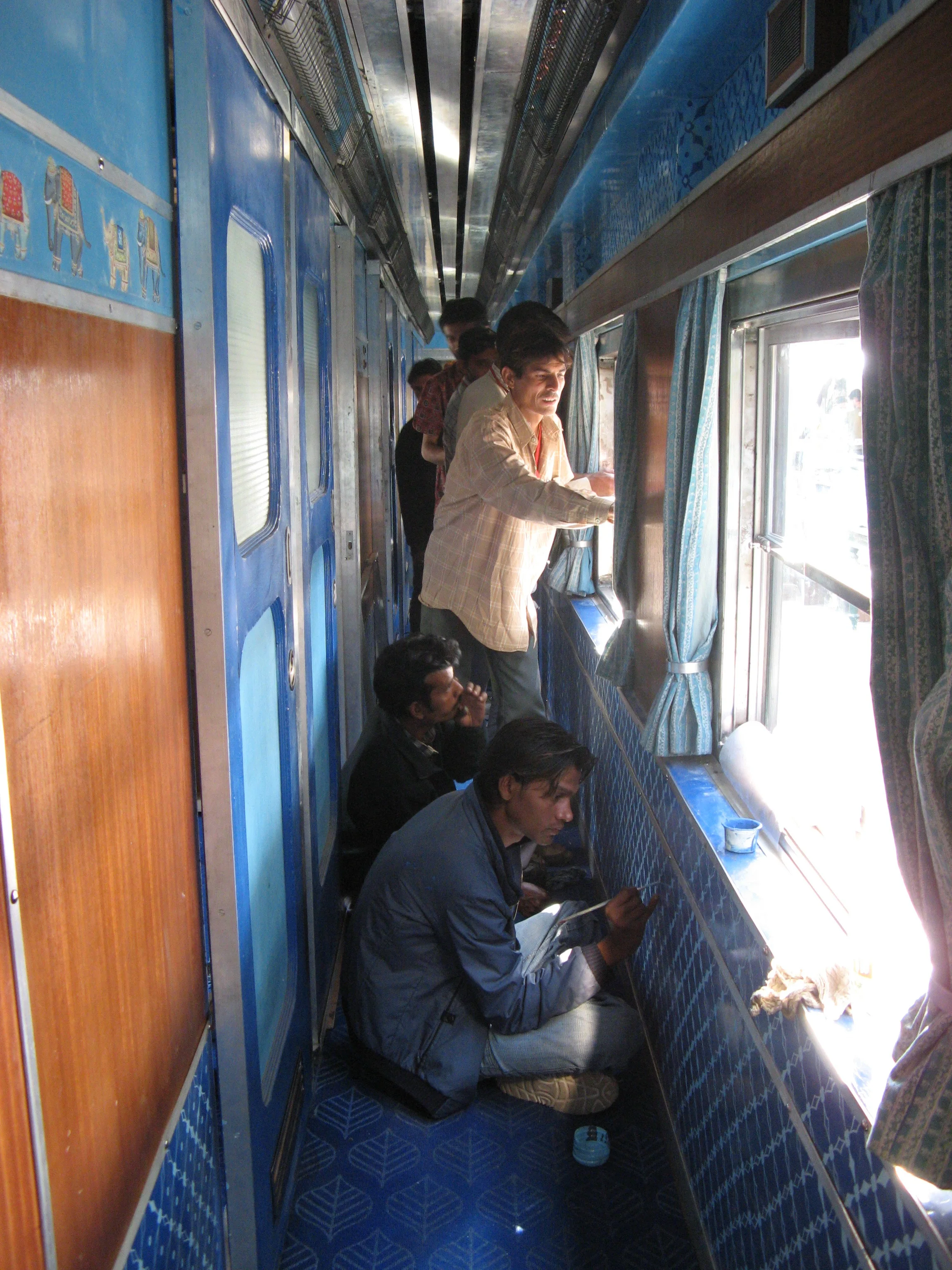 Interior Train- Apply Finish Details to Passageway