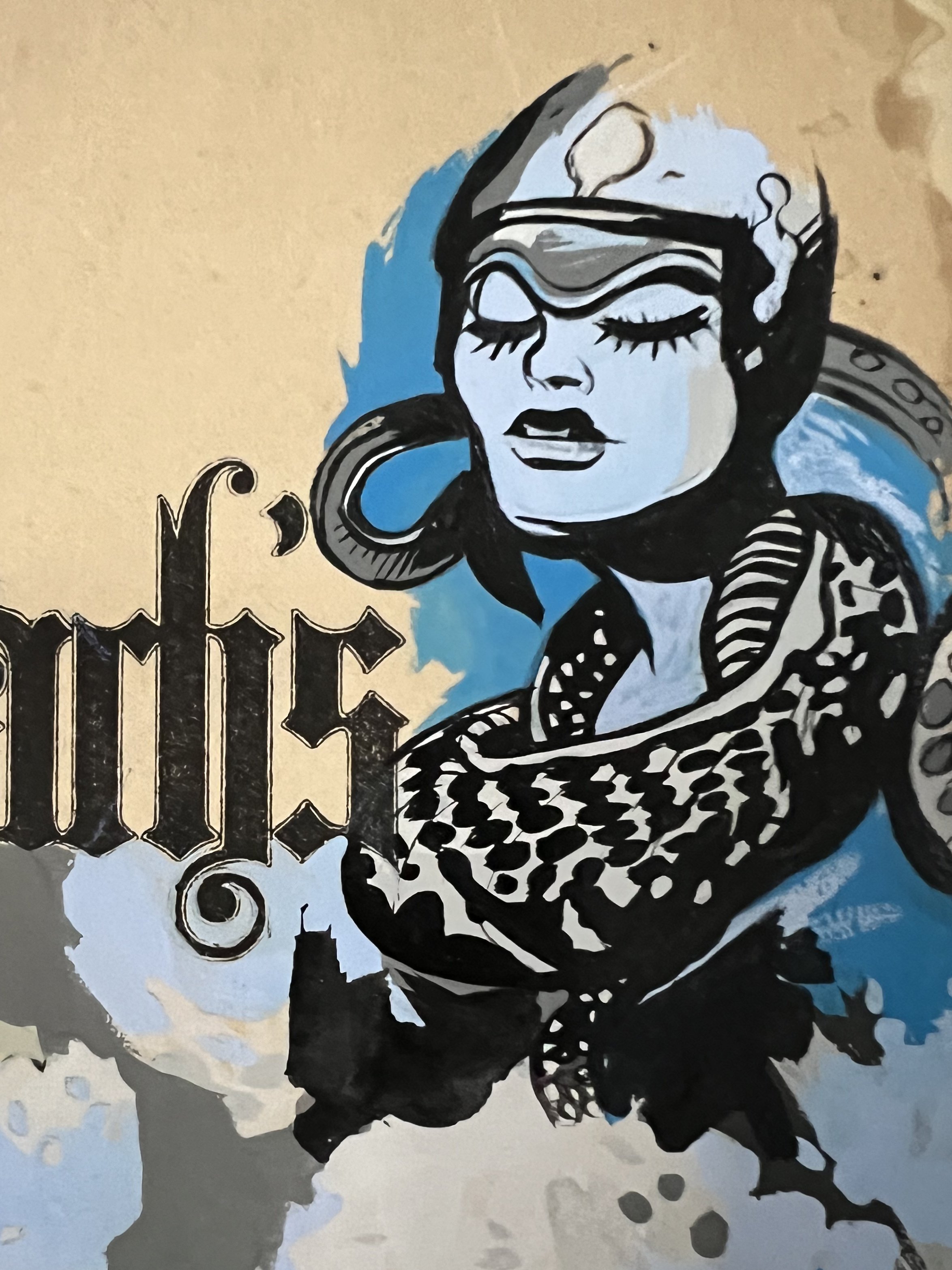 SNAKE LADY DETAIL.jpg