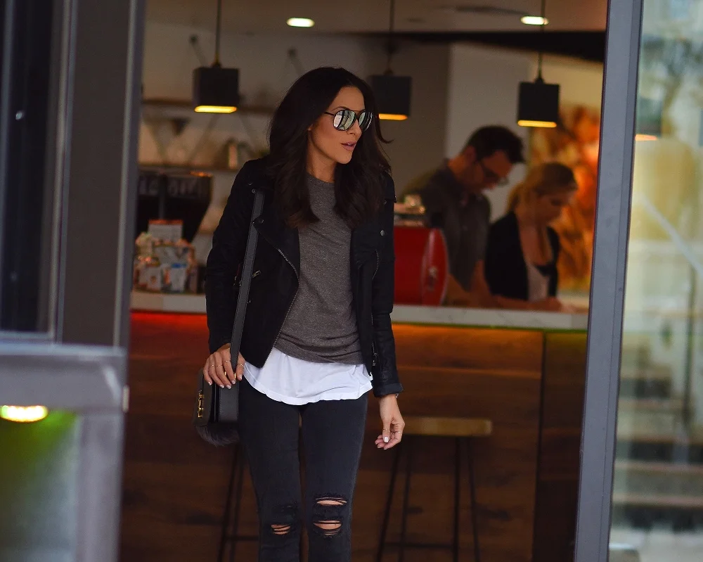 McGuireDenim_LaPlazaLajolla_AzzurraCapri_LucysWhims_FashionBlogger_SaintLaurent_ParpalaJewelry_ElixirEspressoBar.jpg