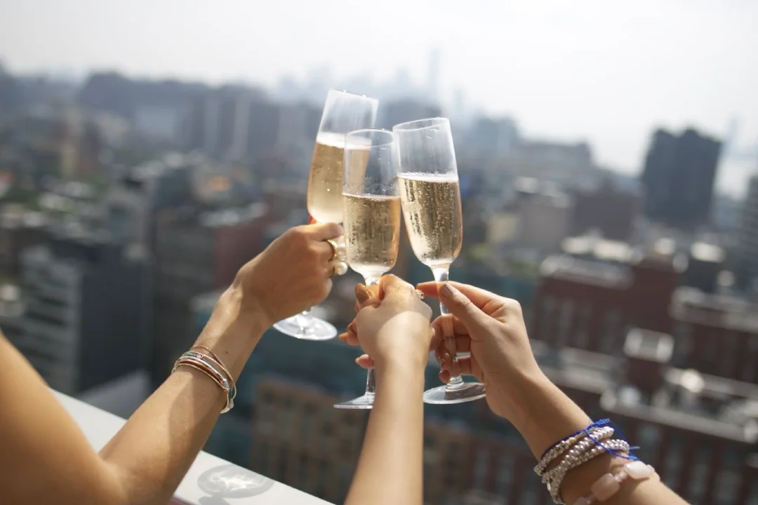 Cheers-Champagne-Rose-Events-Bloggers-NYFW.jpg