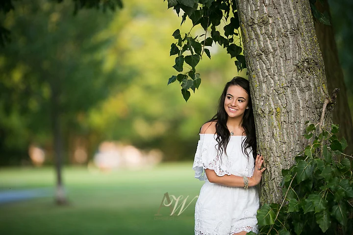 claire-rochester-mercy-high-school-senior-portrait-photos10.jpg