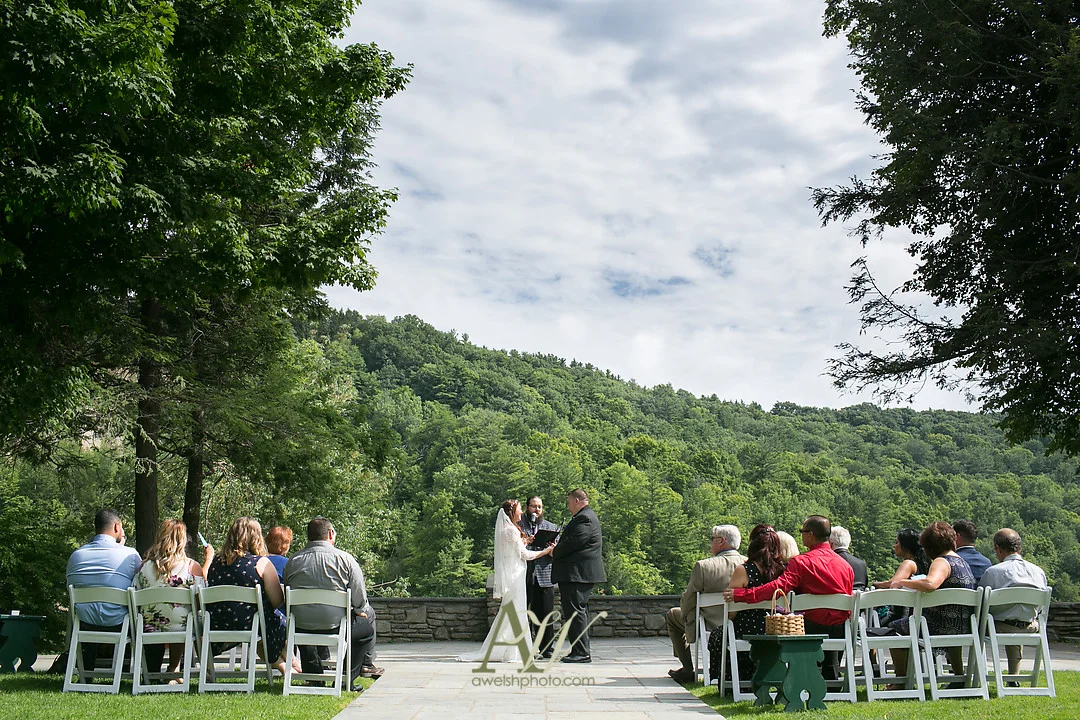 jenn-ryan-letchworth-glen-iris-inn-wedding017.jpg
