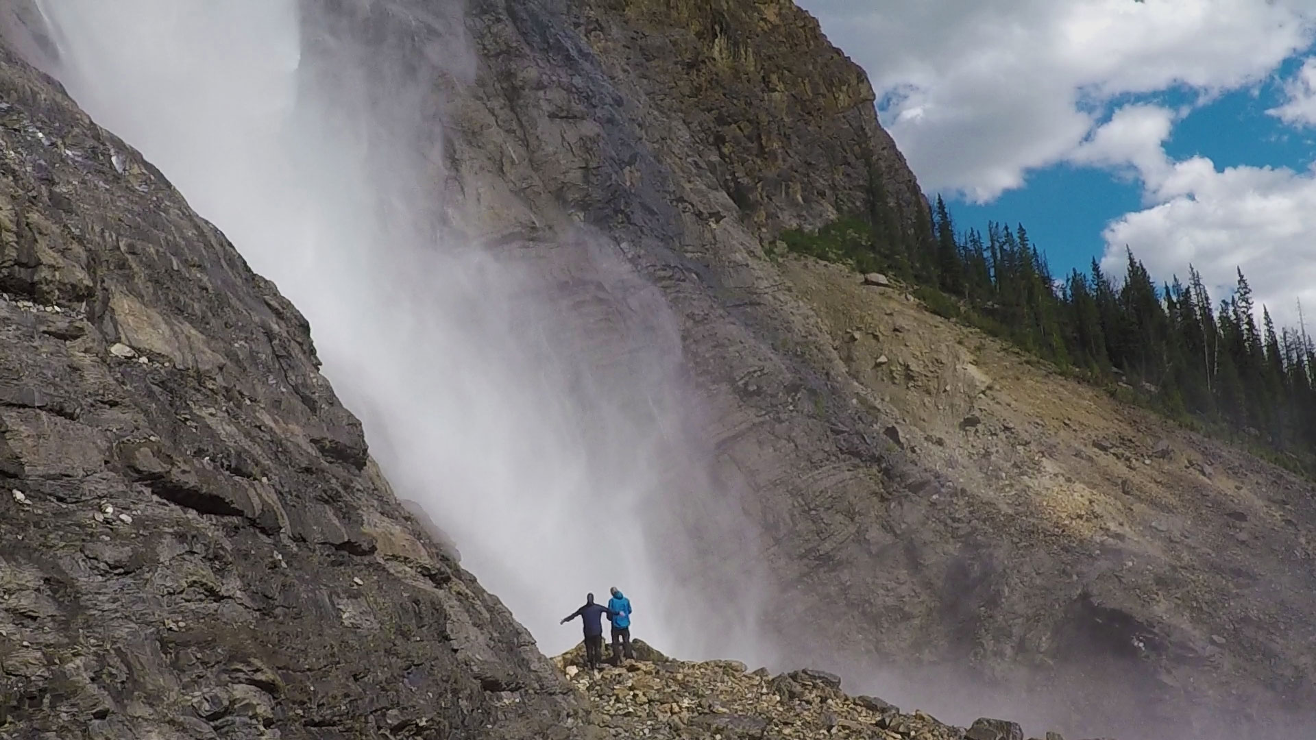 Guided adventure in Yoho National Park.