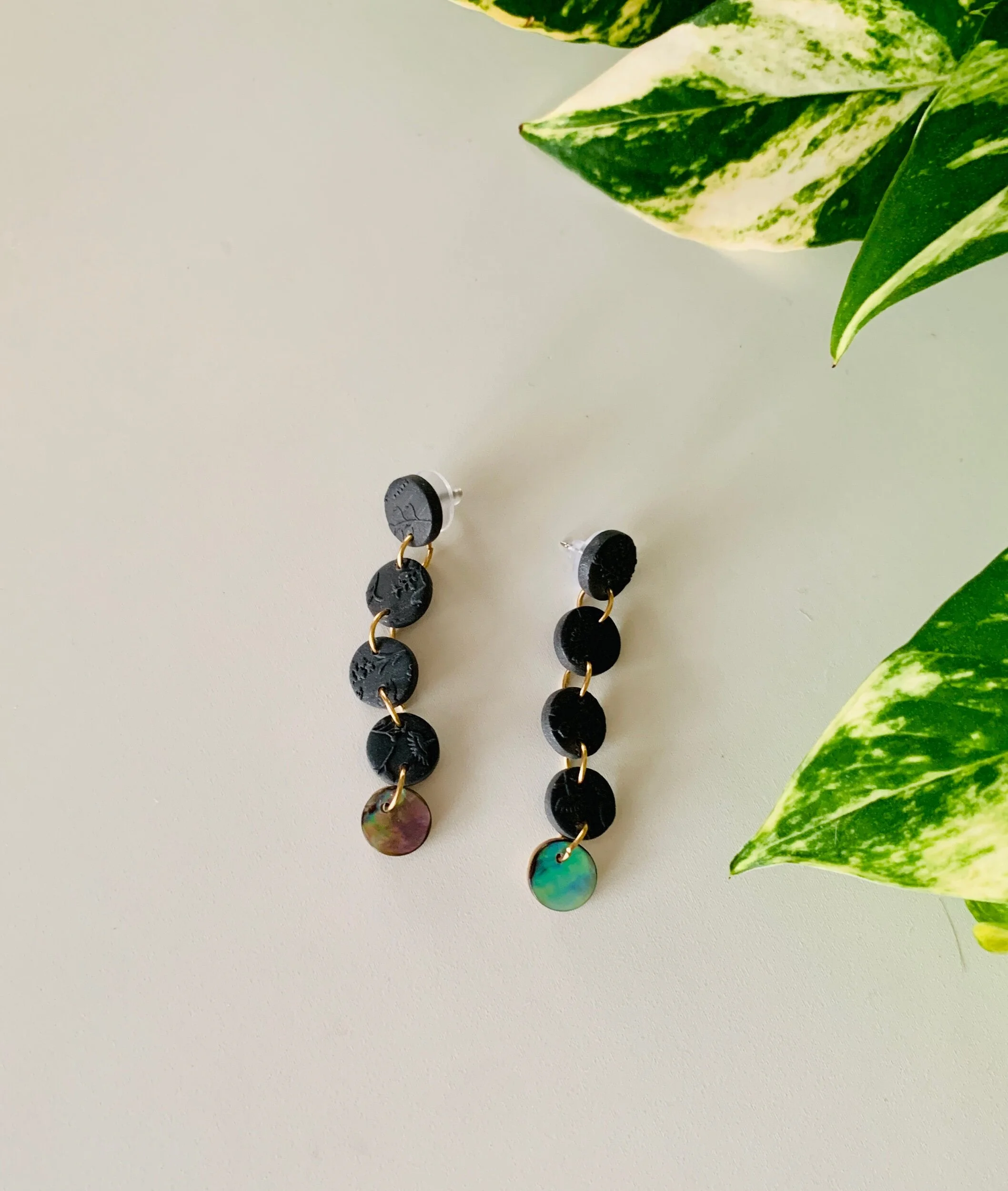 2D7878F4-95B5-41B9-AB14-8990D1C453EC