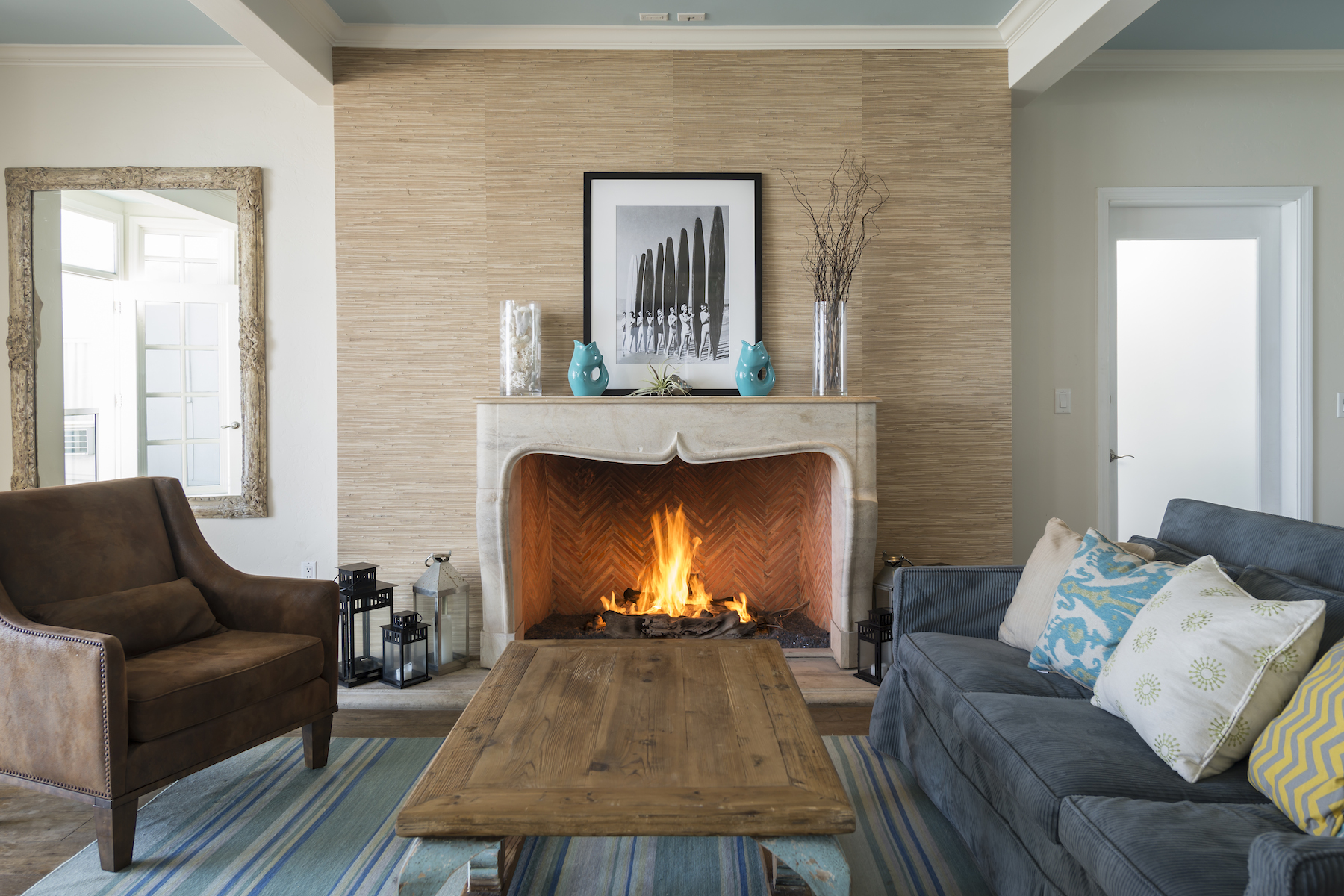 Pacific-Edge-Hotel-Laguna-Beach-Living-Room-Fireplace.JPG