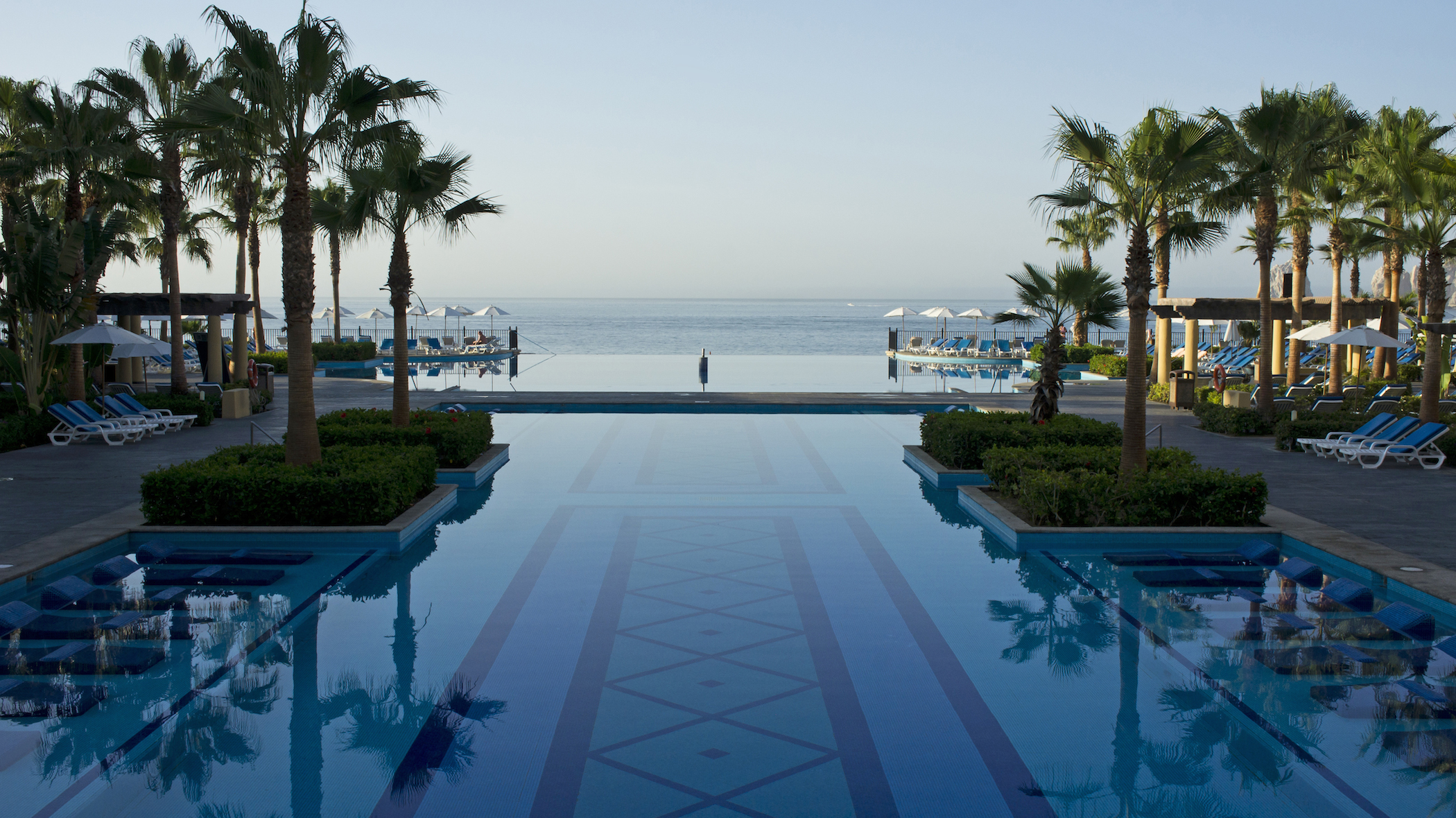 Riu-Santa-Fe-Pool.jpg