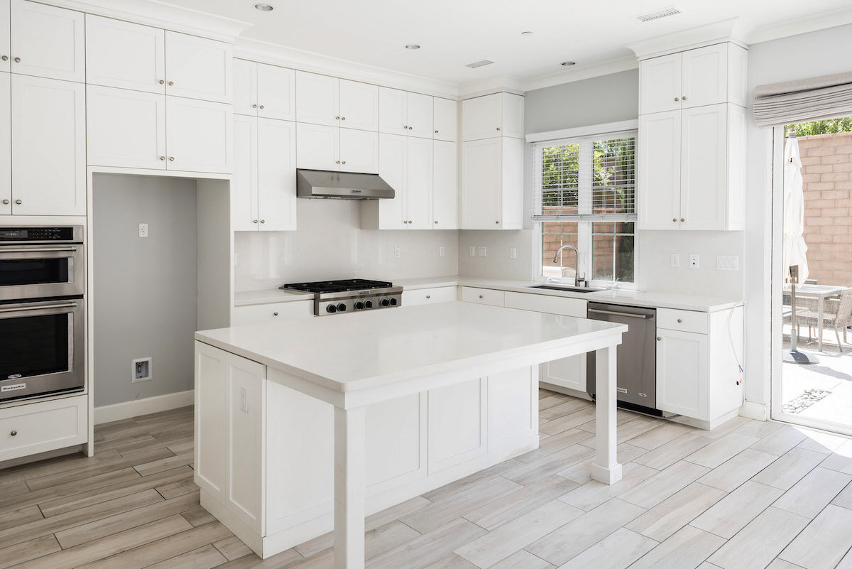 ORANGE COUNTY REAL ESTATE PHOTOGRAPHY VIRTUAL STAGING 1 KITCHEN.jpg