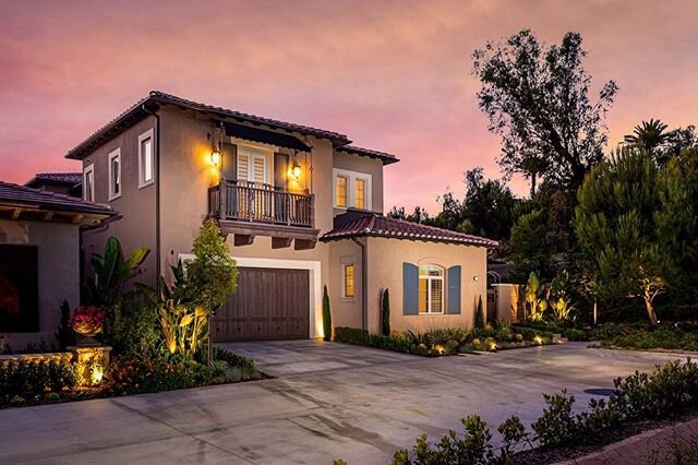 More shots of 23 Last Bloom, Irvine, listed by @theshelbywuteam_compass !