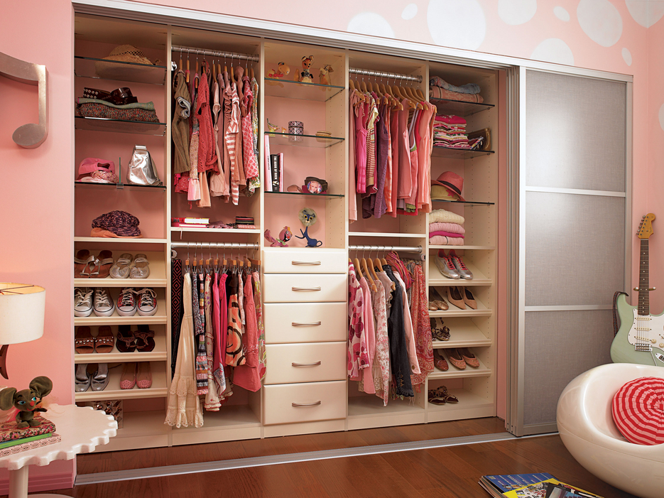 California-Closets-Teenager-Custom-Closet-Pink.jpg