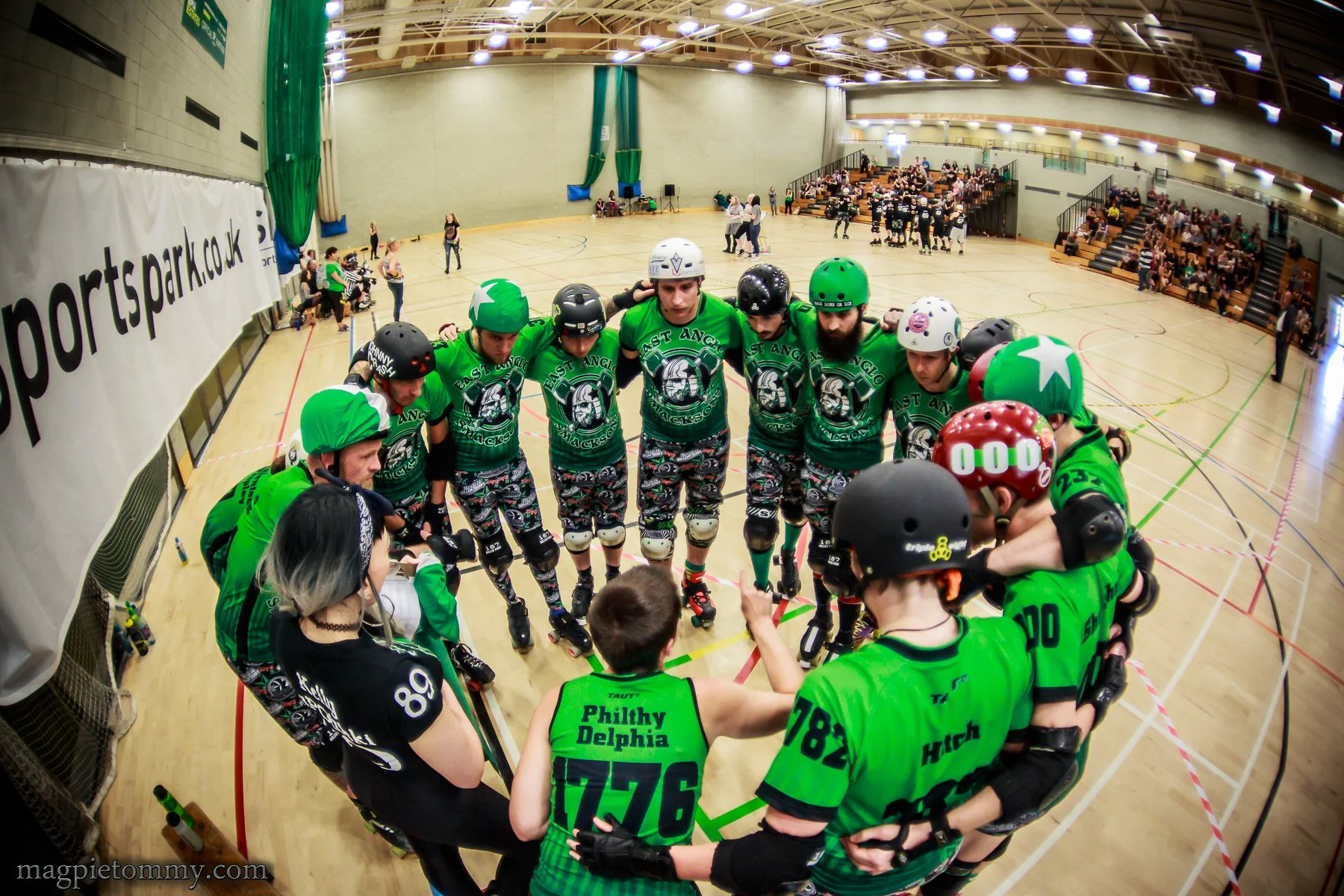 Norwich rollerdarby team talk.jpg