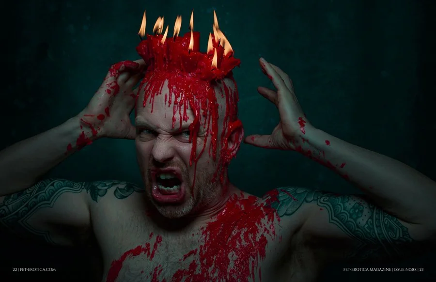 fet-erotica-issue-No88 page22-23.jpg