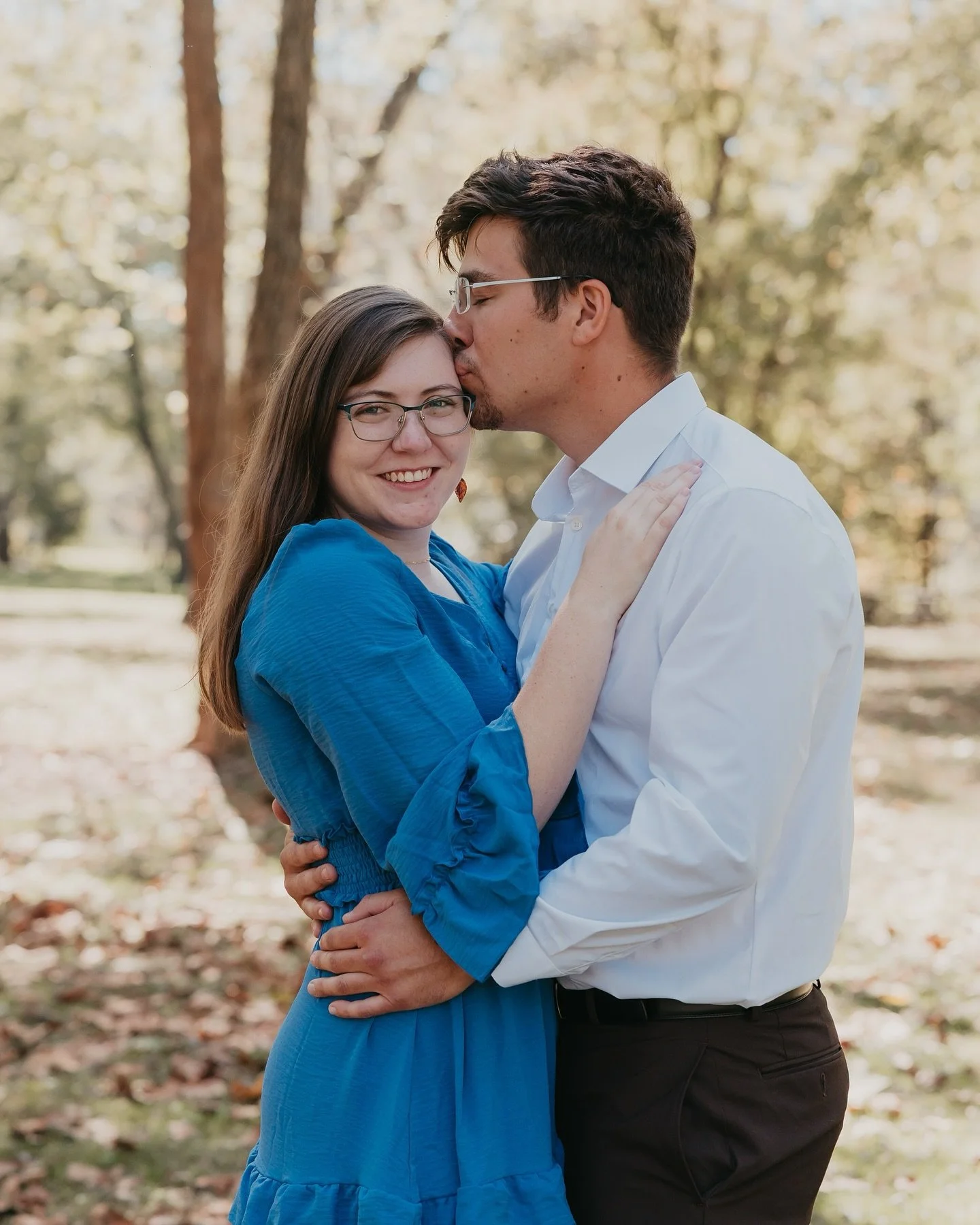 Minis this year were SO FUN! But wait, I have more Christmas minis coming up on December 6th! Don&rsquo;t miss out, grab your spot today! Link in bio

#lizegbertphoto  #minisession #fallminisession #familyphotos #familyphotographer #portrait #portrai