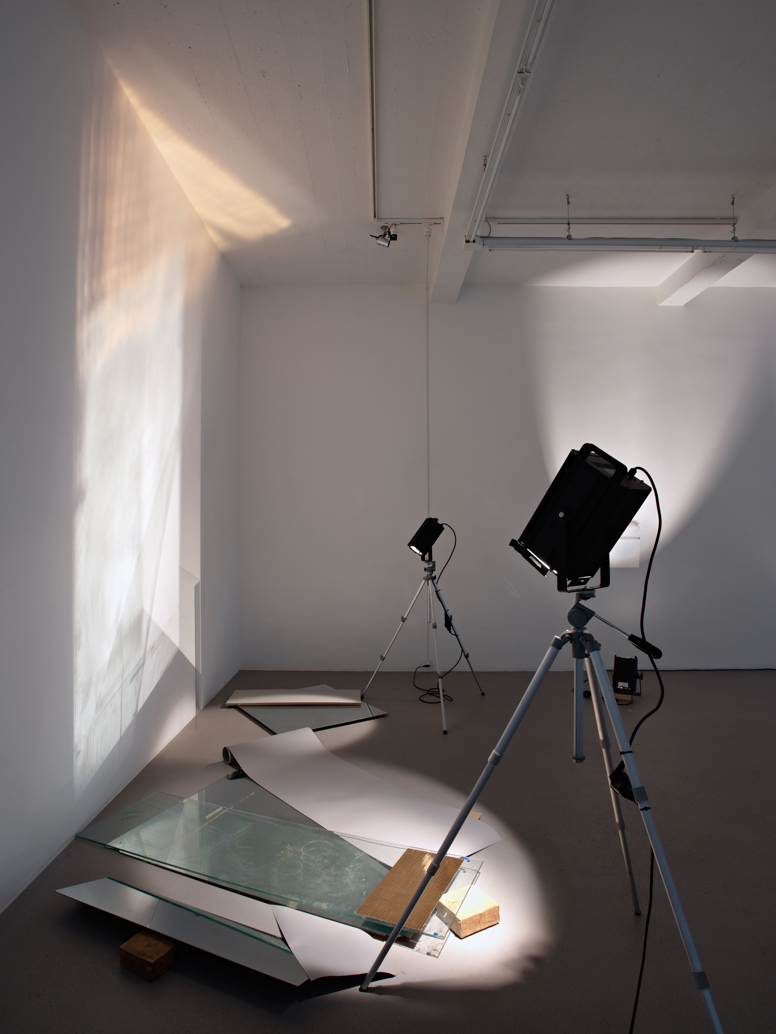 Roos van Haaften and Romain Cadilhon @ Galerie Conrads, Dusseldorf | 2017