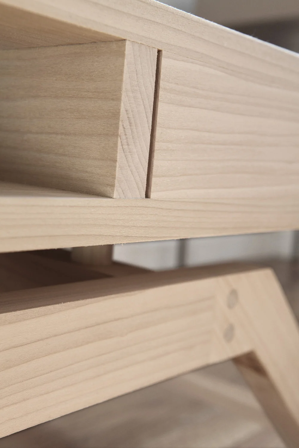 WP005-CoffeeTable-3.jpg