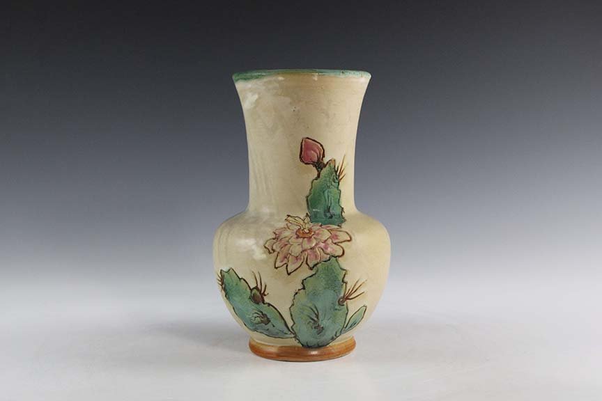 IR09-22-2022.002 Weller Pottery Company-003 (small).jpg