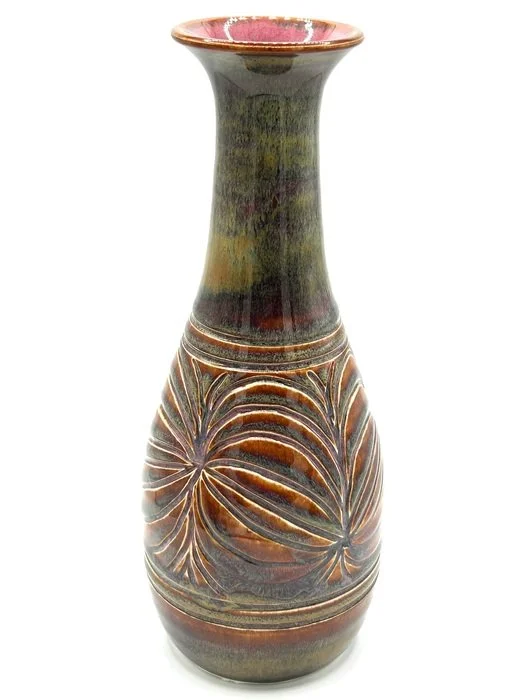 Johnson Misty 5 Genesis 1 12.jpg