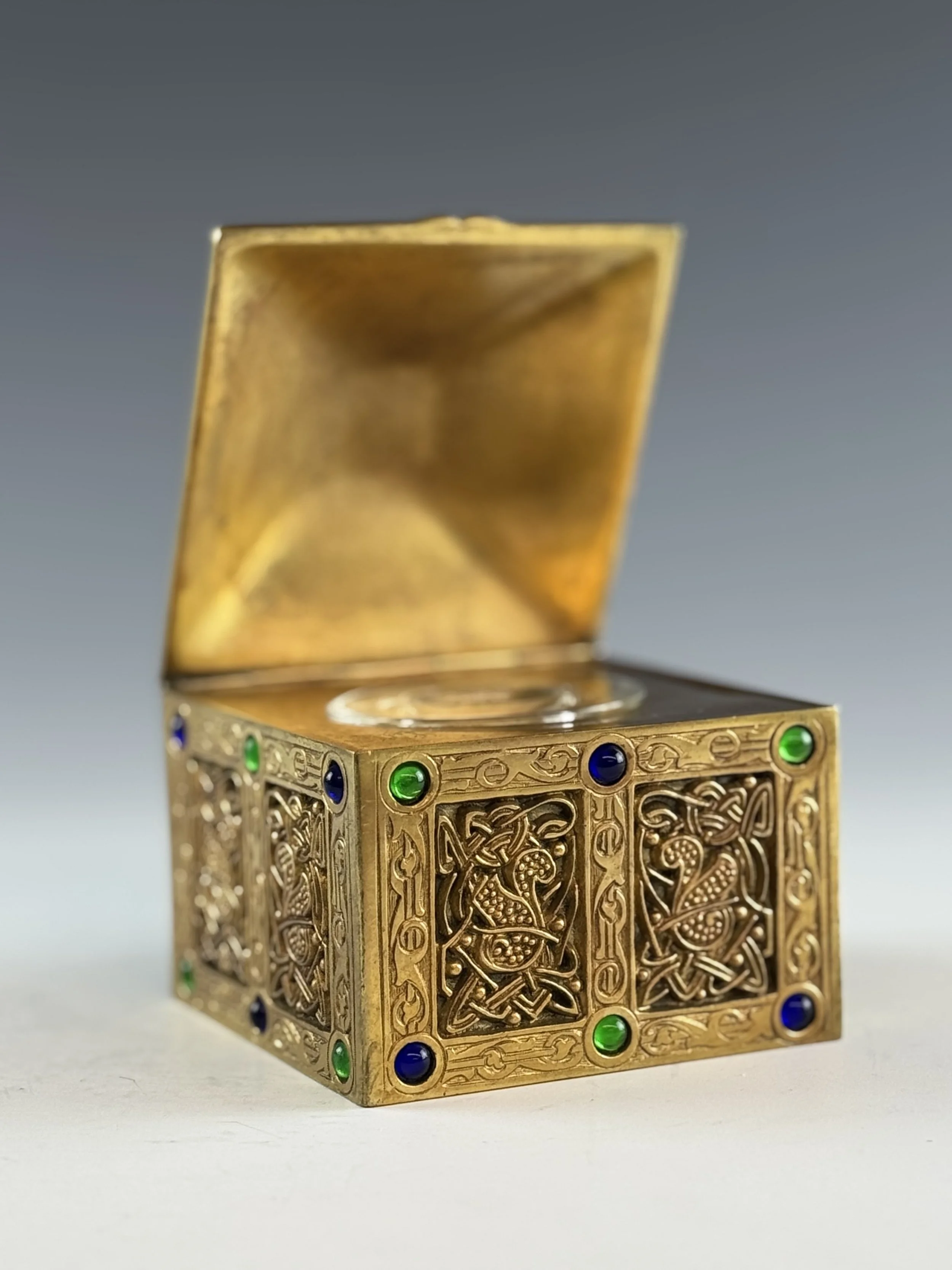 Minute with a Masterpiece: Tiffany Studios Desk Accessories