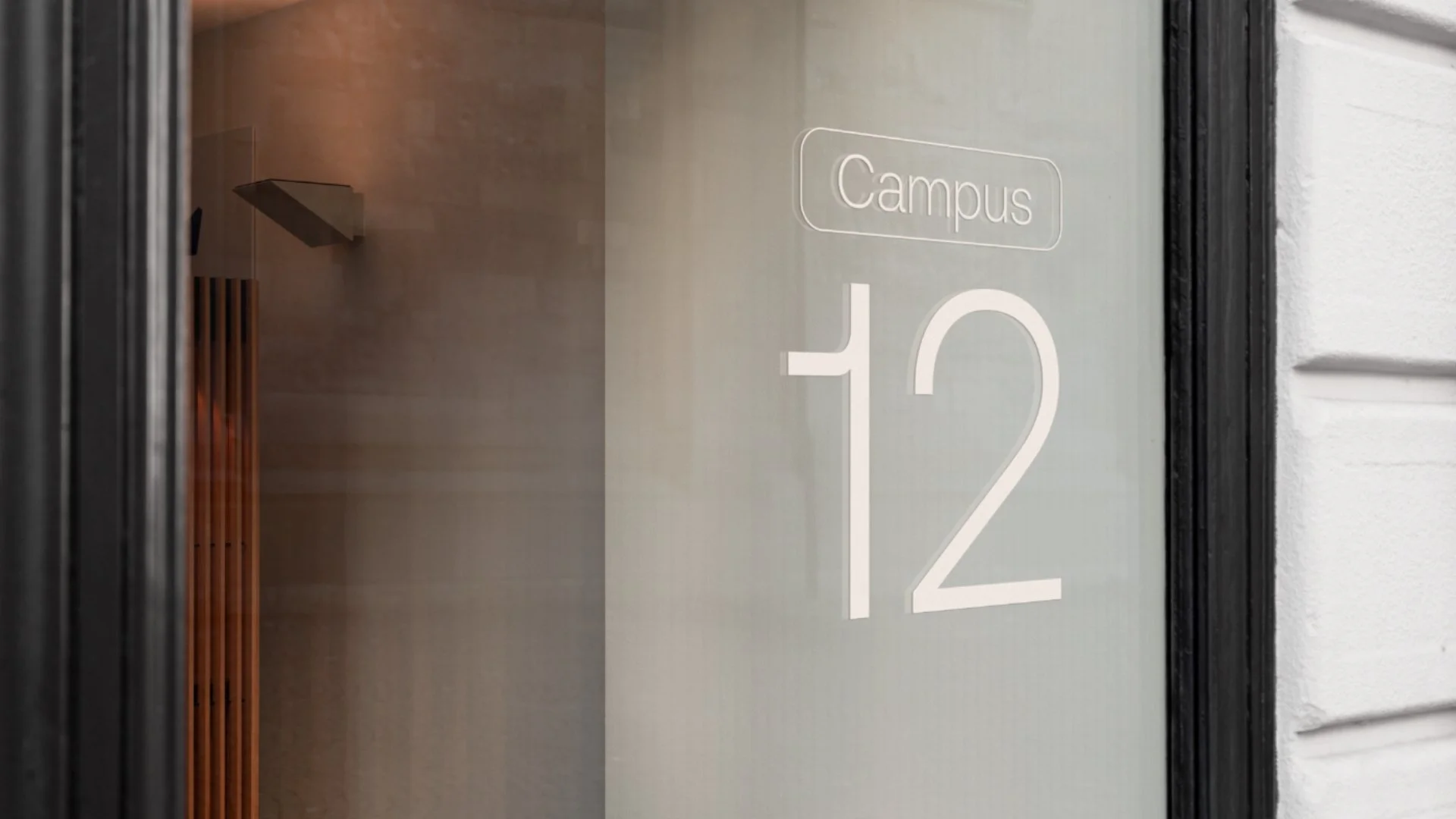 Web 1920 – 190.jpg