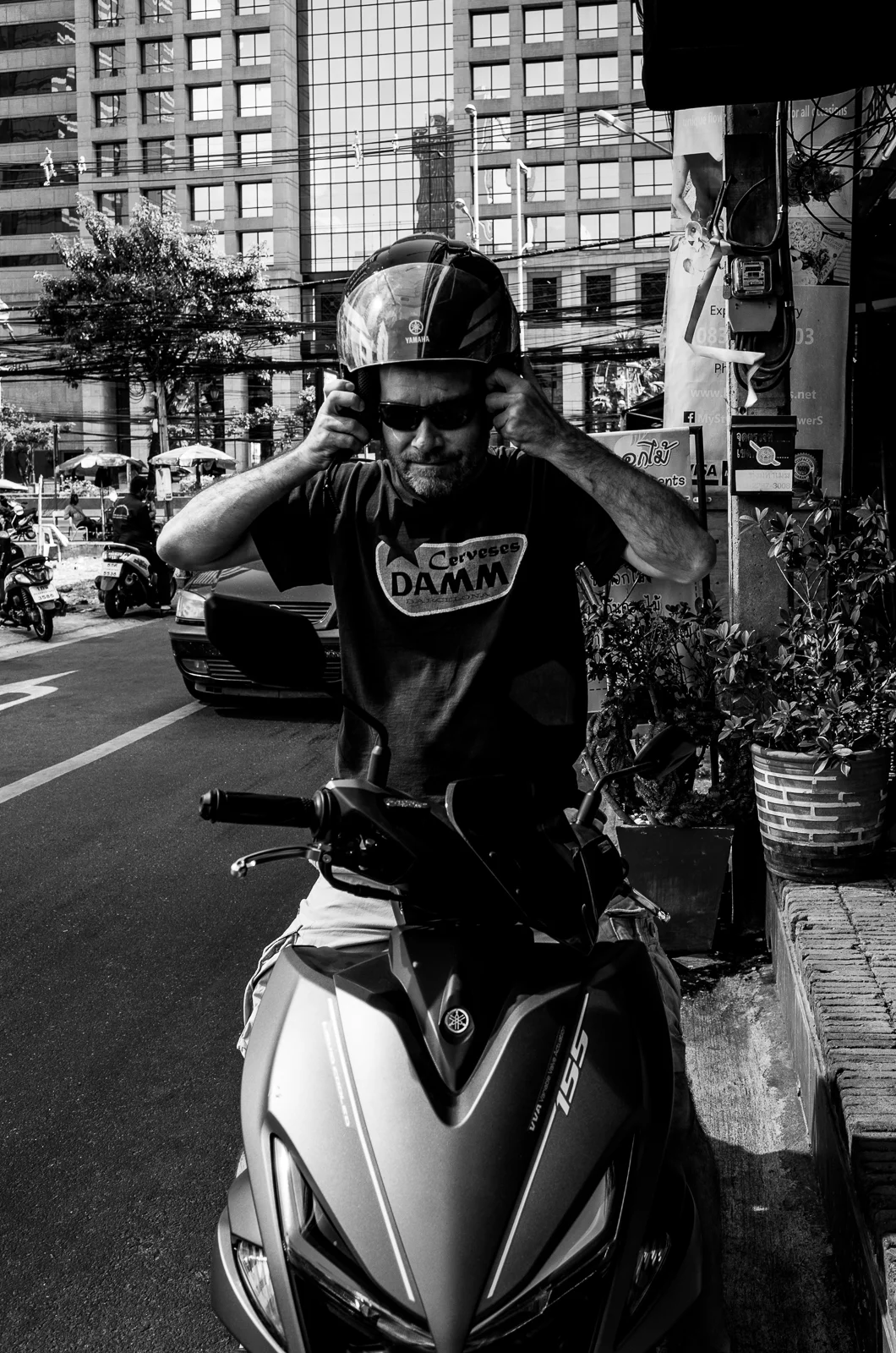 _R041007.jpg