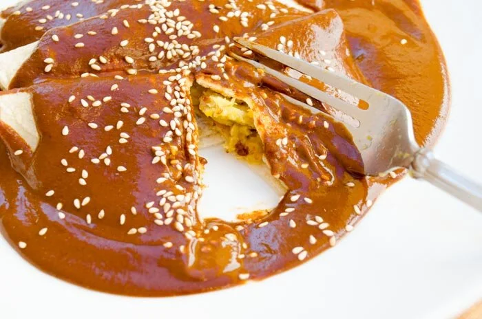 Vegan-Enchiladas-Plantain-Mole