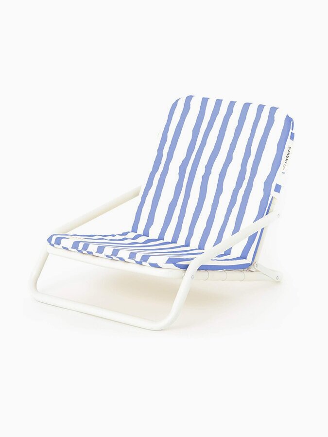 beach-lounge-chairs-summer-supply
