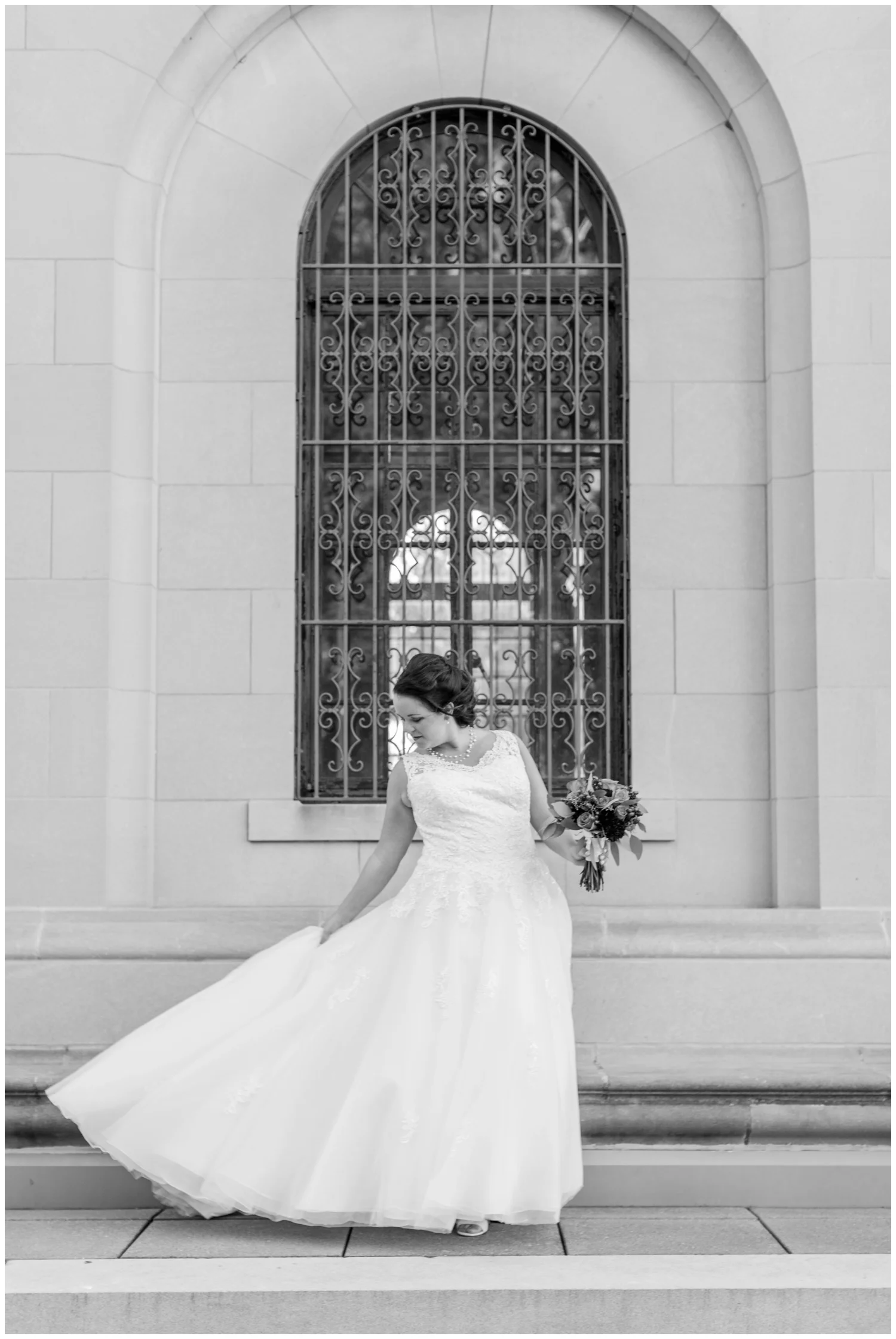 elovephotos Richmond Carillon at Byrd Park Fall Bridal Session_0758.jpg