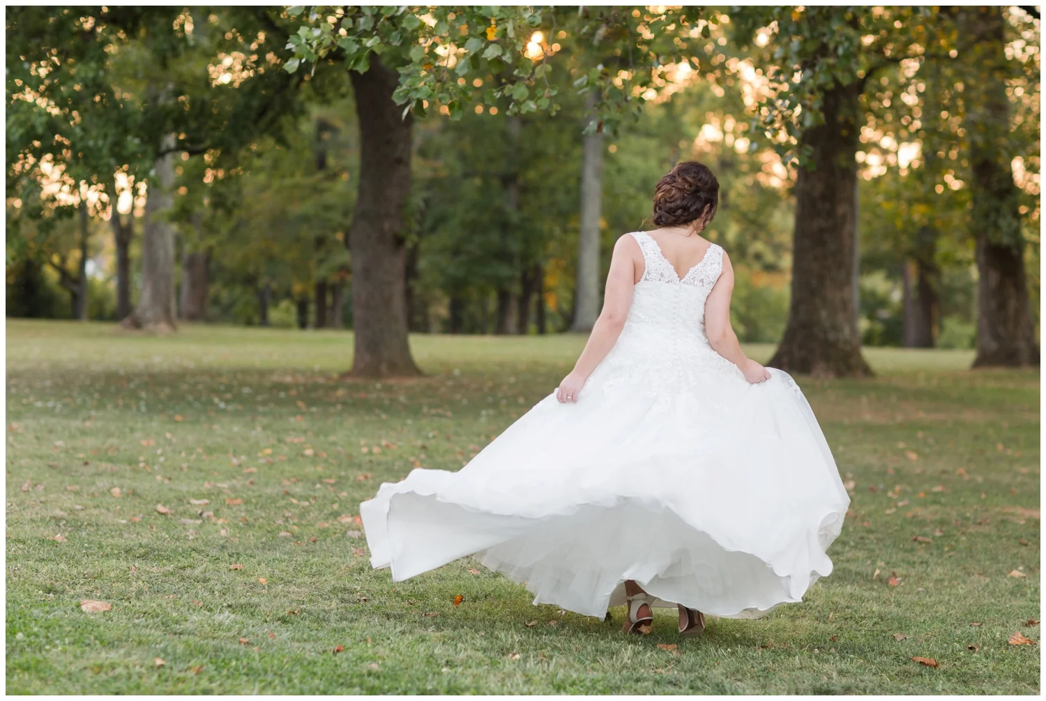 elovephotos Richmond Carillon at Byrd Park Fall Bridal Session_0766.jpg