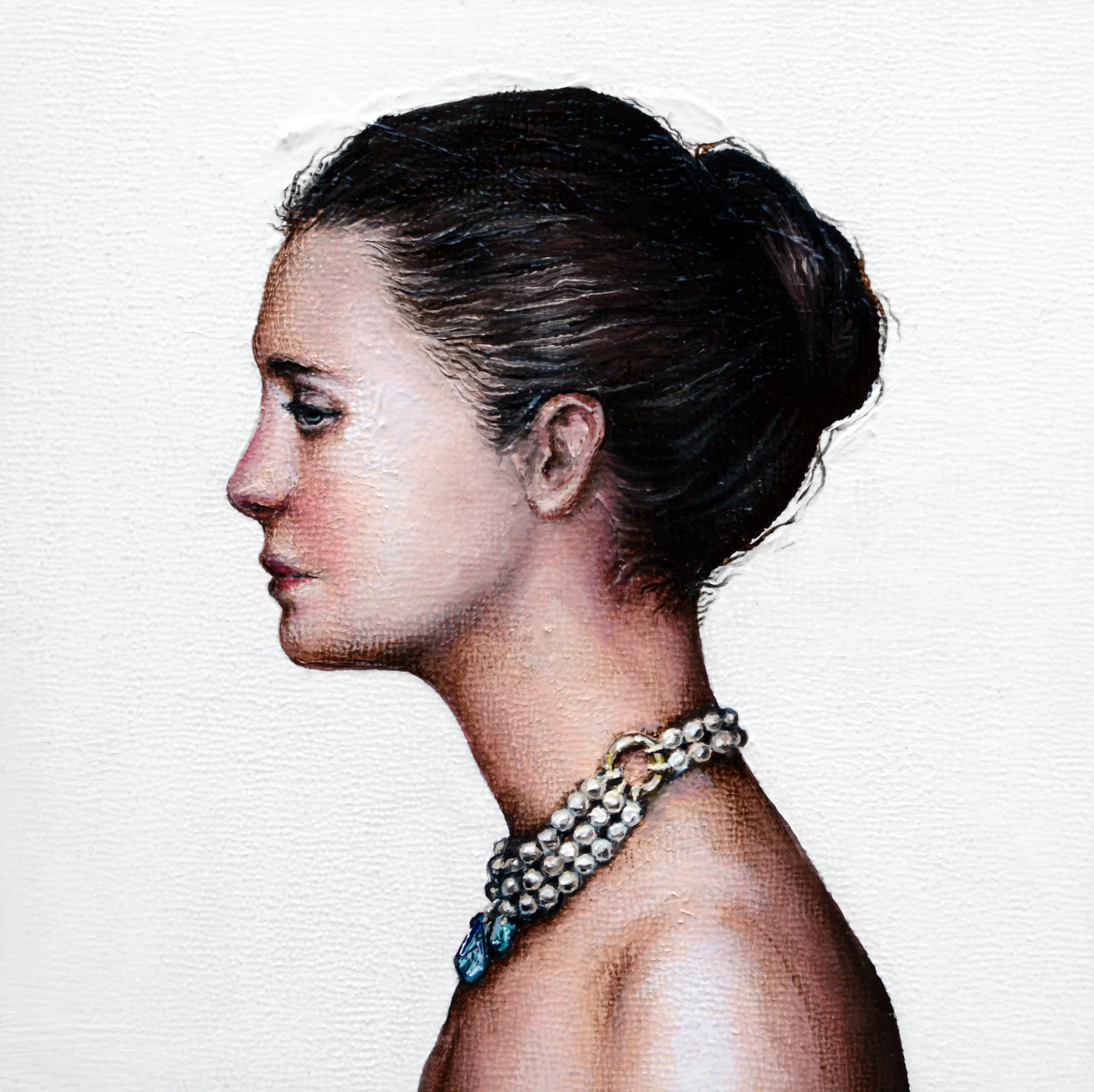 Girl with a pearl necklace